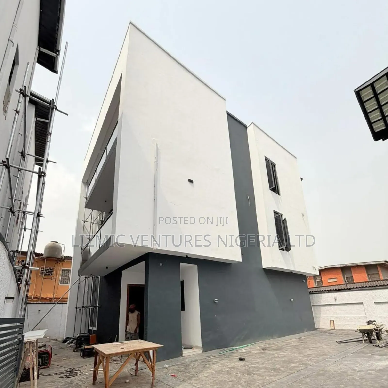 Furnished 5bdrm Duplex in Adeniyi Jones for sale
