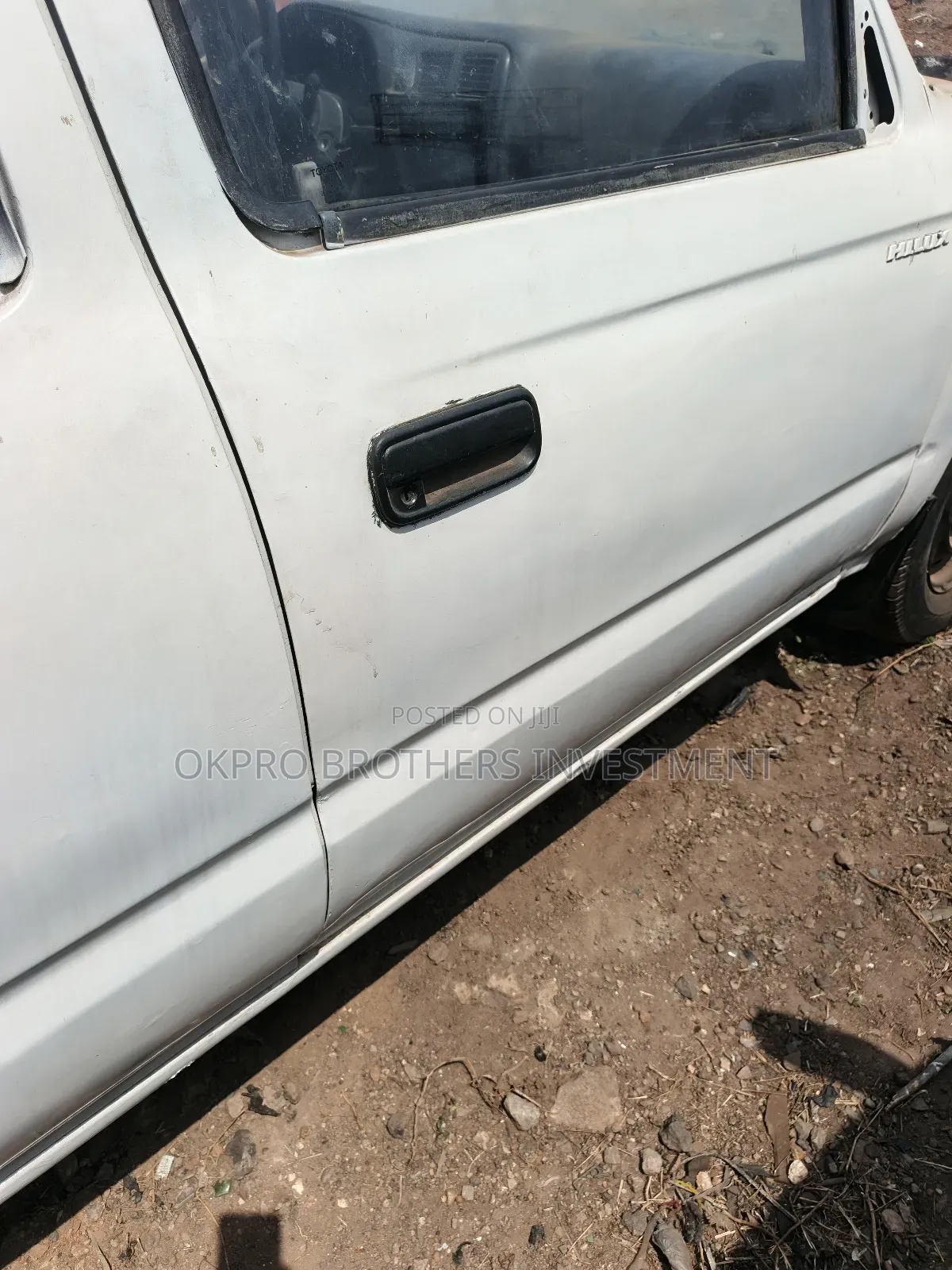 Toyota Hilux 2003 White