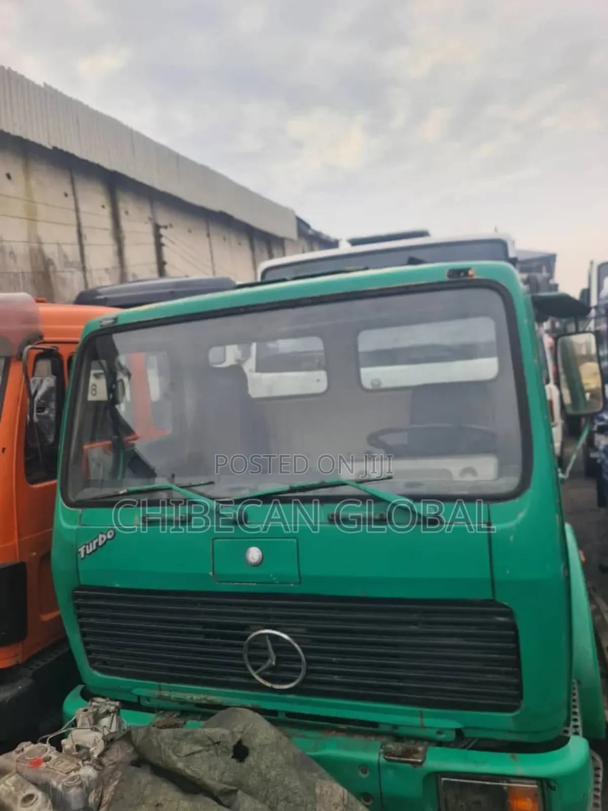 1617 Benz Truck 6 Tyres (Tokunbo)
