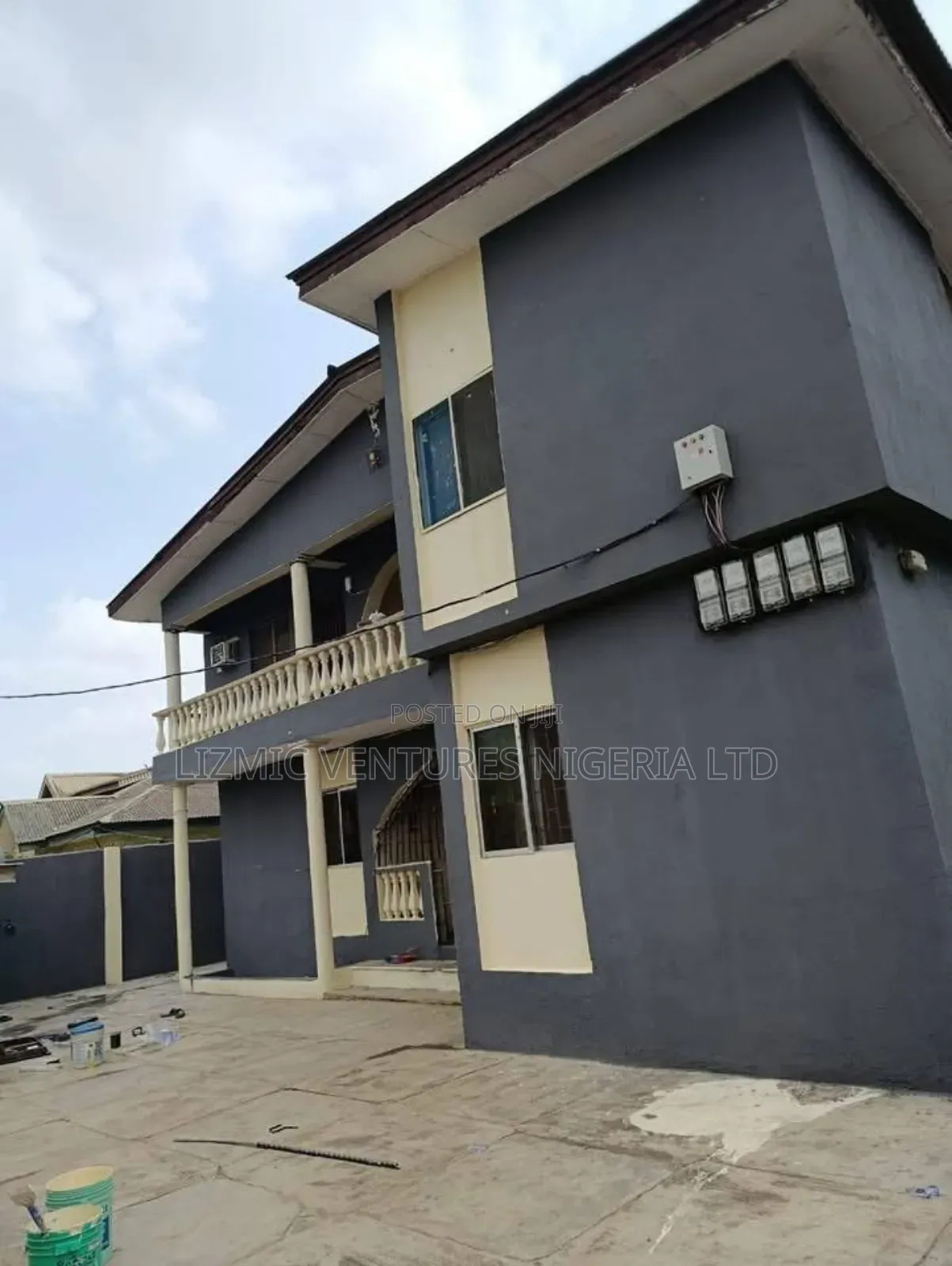 Furnished 3bdrm Block of Flats in Abaranje for sale