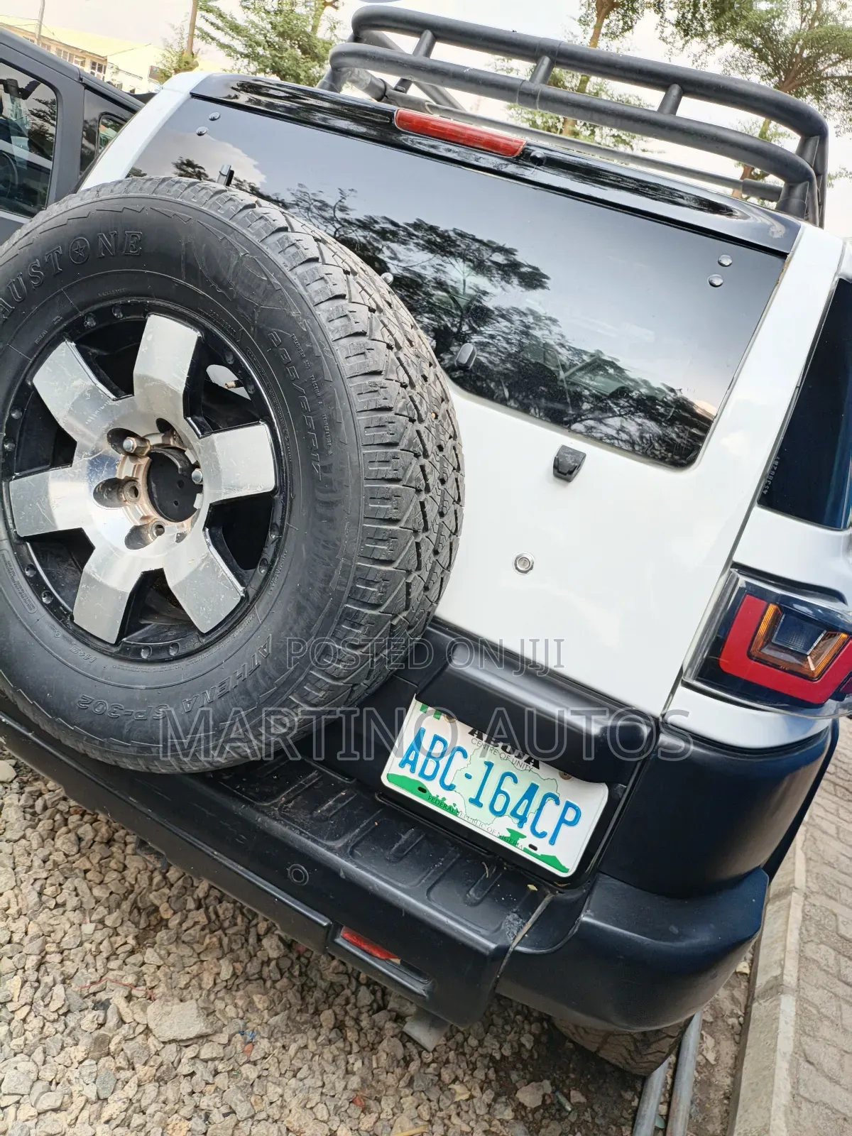 Toyota FJ Cruiser 2007 White