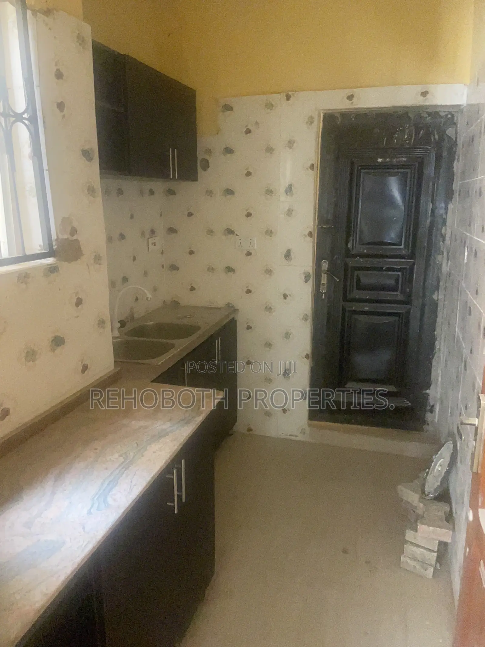2bdrm Bungalow in Adeosun, Oluyole Estate for rent