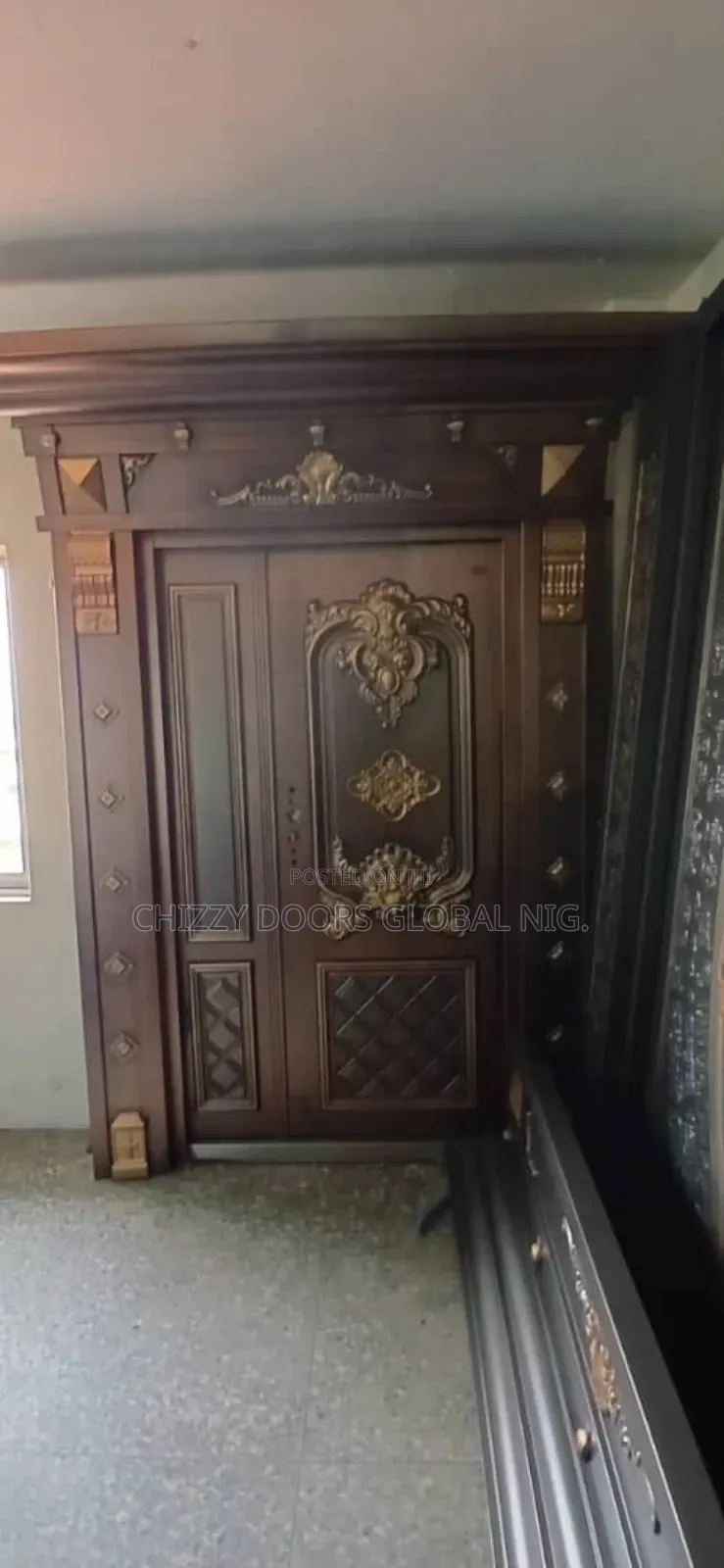 Quality Standard Italian Copper Cast Door With Ark