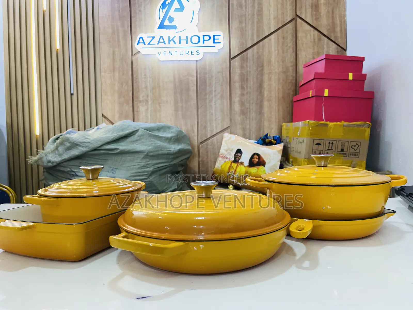 5-in-1 Cast Iron Cookware Set (Yellow Enamel Finish)