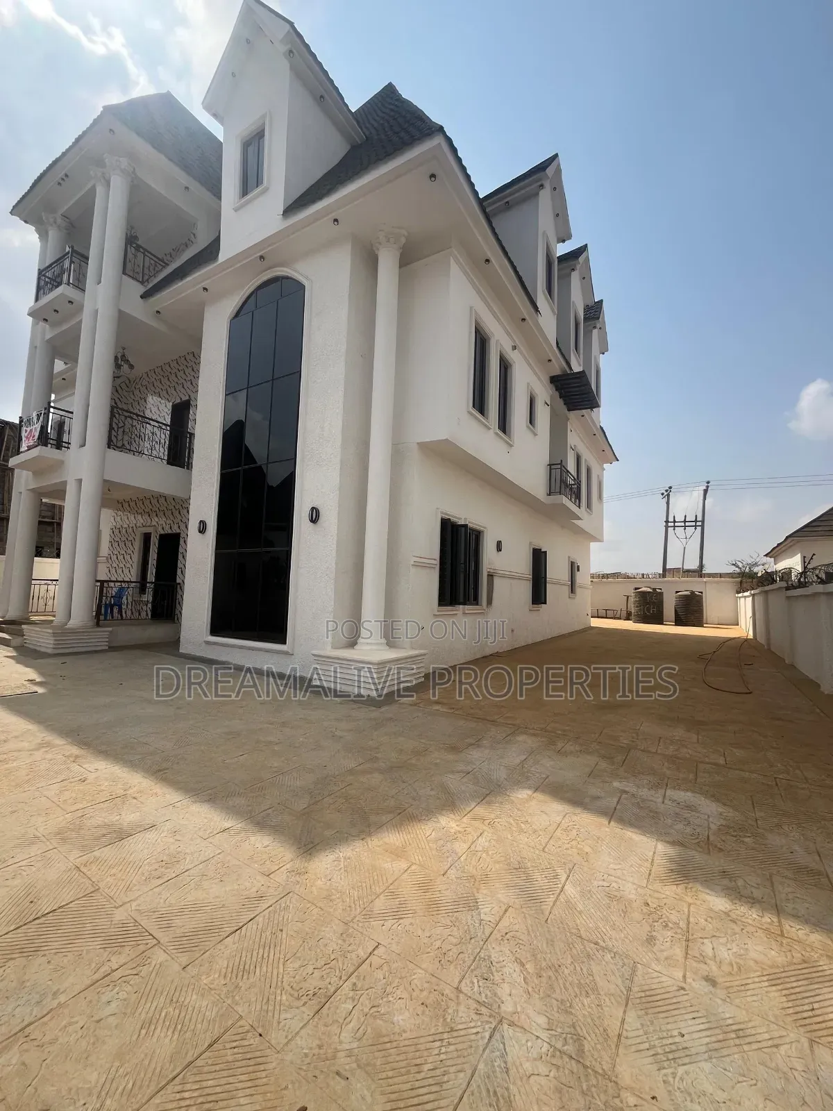 7bdrm Duplex in Efab Metropolis, Gwarinpa for sale