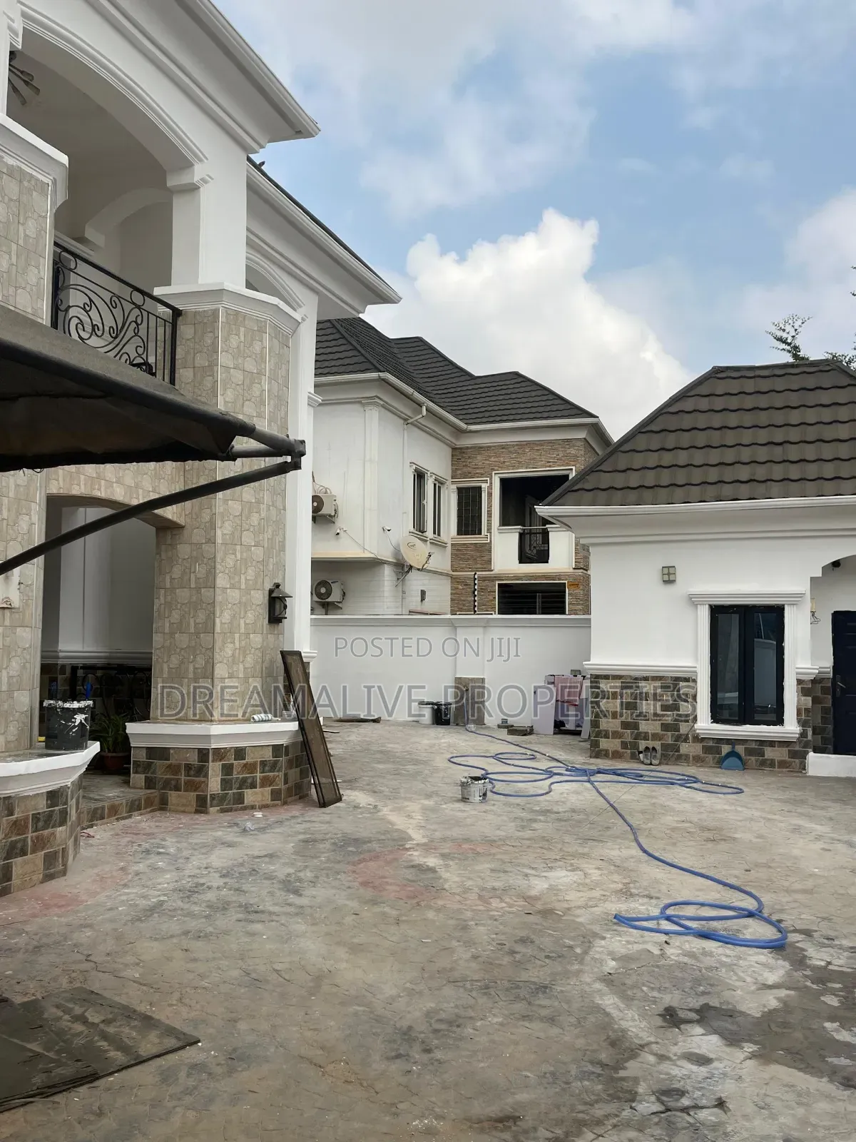 5bdrm Duplex in Efab Metropolis, Gwarinpa for rent
