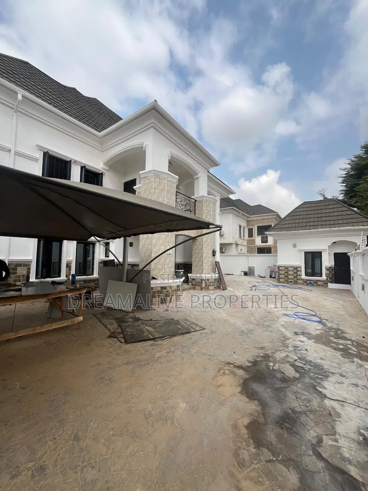 5bdrm Duplex in Efab Metropolis, Gwarinpa for rent