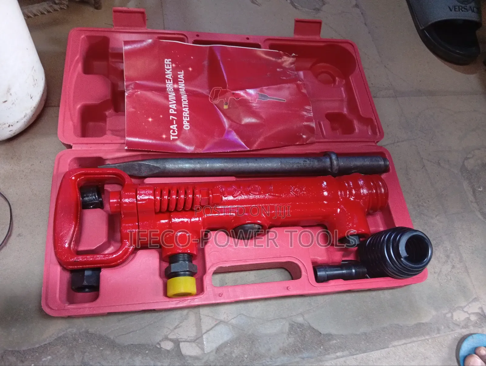 Tca 7 Pneumatic Paving Breaker, a Type of Air Powered Demolition