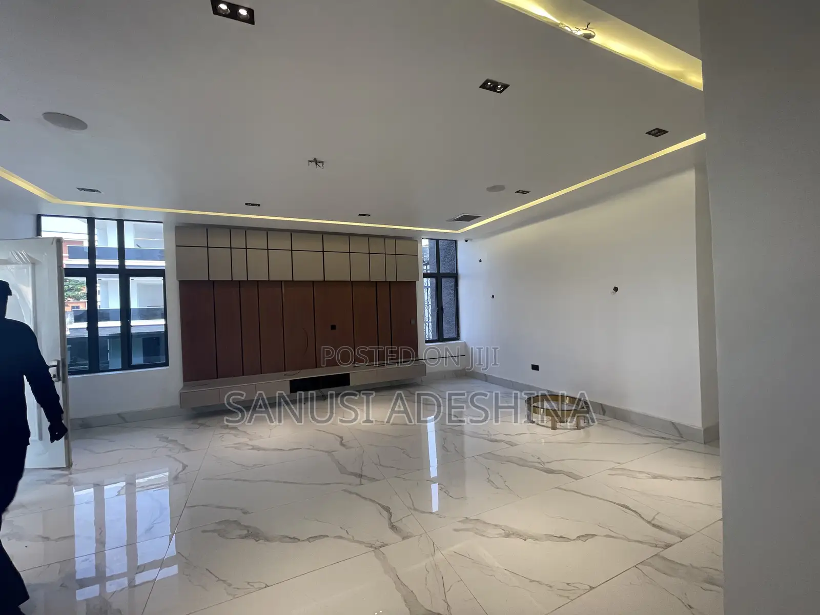 6bdrm Duplex in Kado Phase 2,Fct for sale