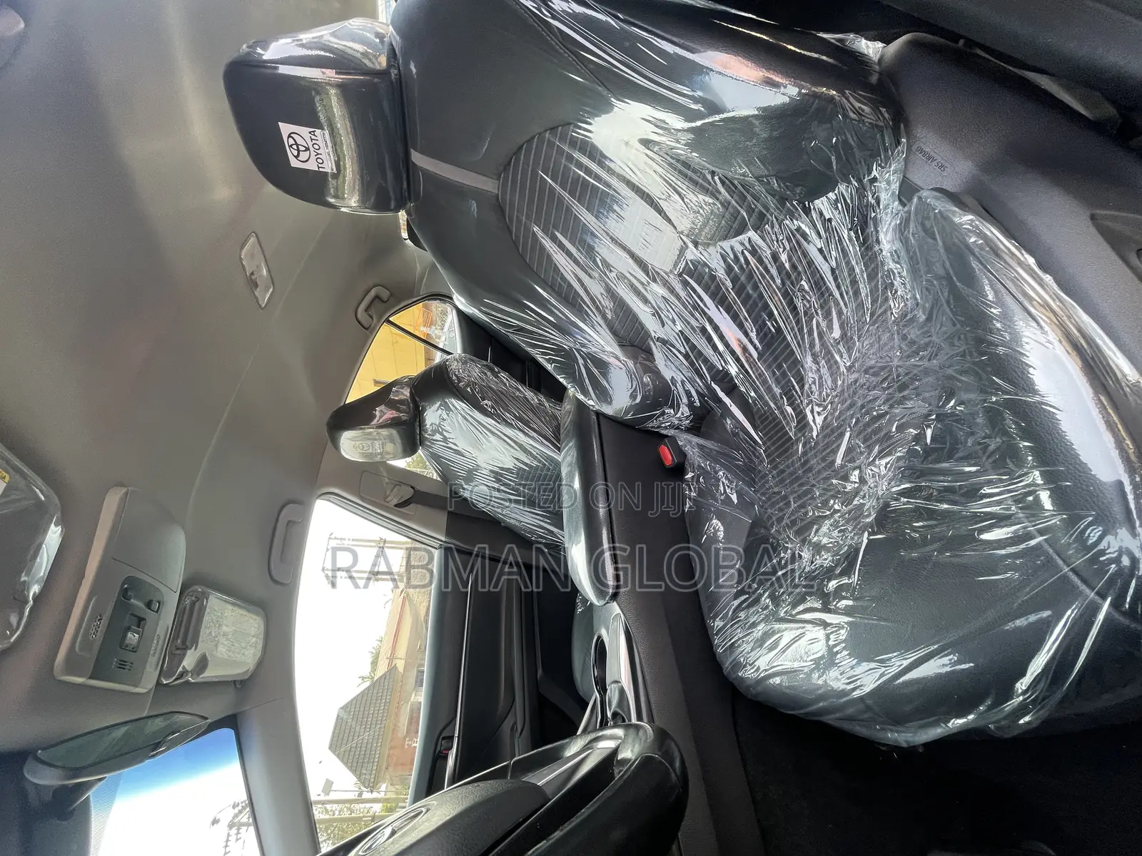 Toyota Camry SE 2021 Black