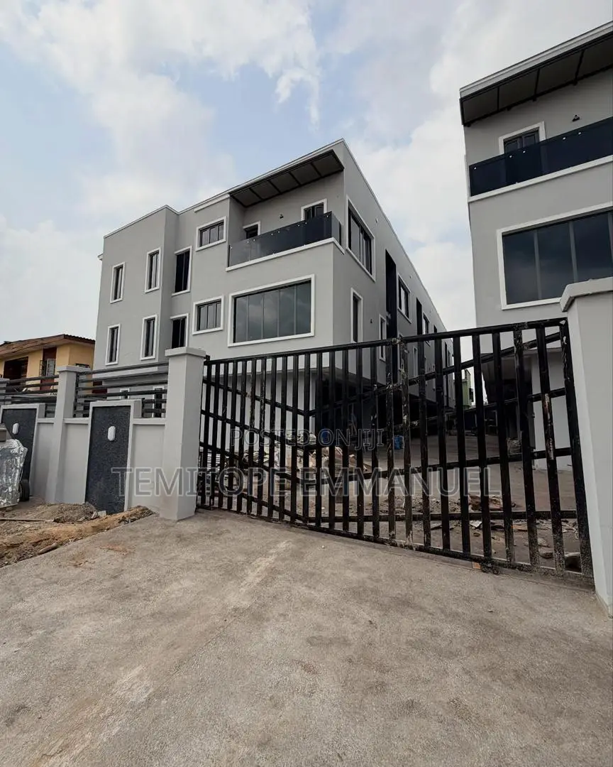 Furnished 4bdrm Duplex in Ogba Ikeja for sale