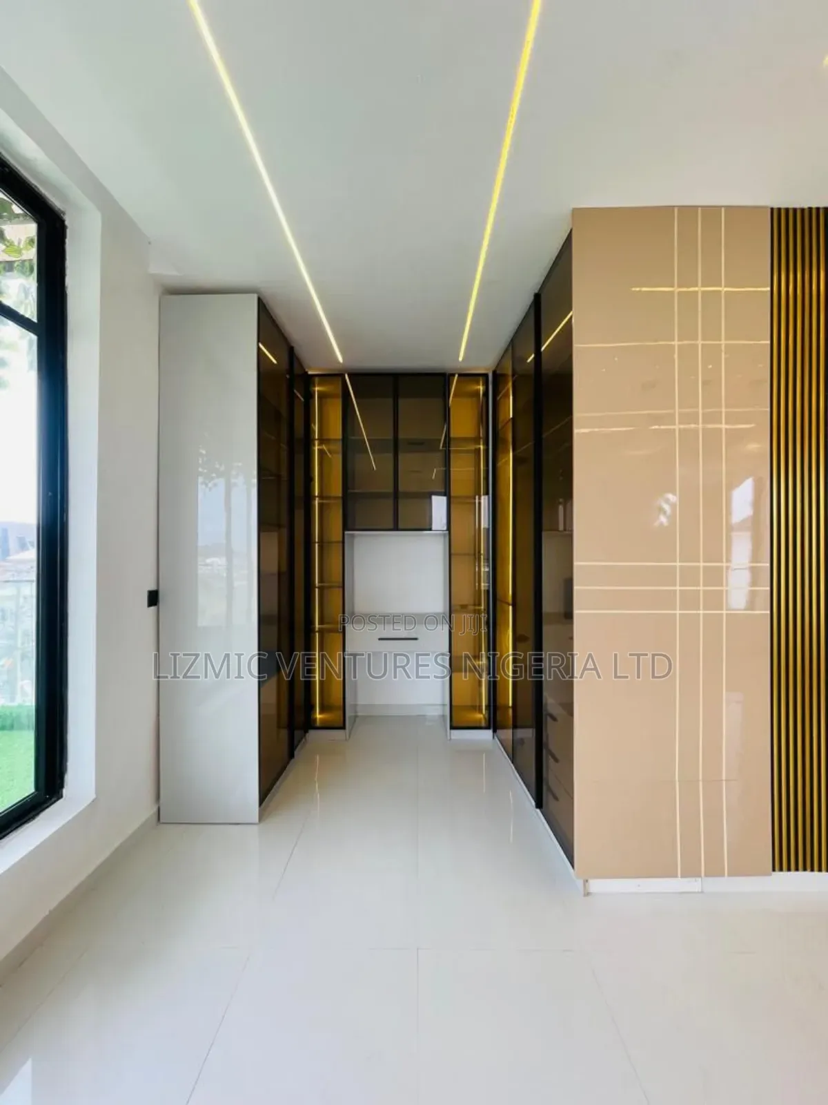 Furnished 4bdrm Duplex in Palm City, Lekki Phase 1 for sale