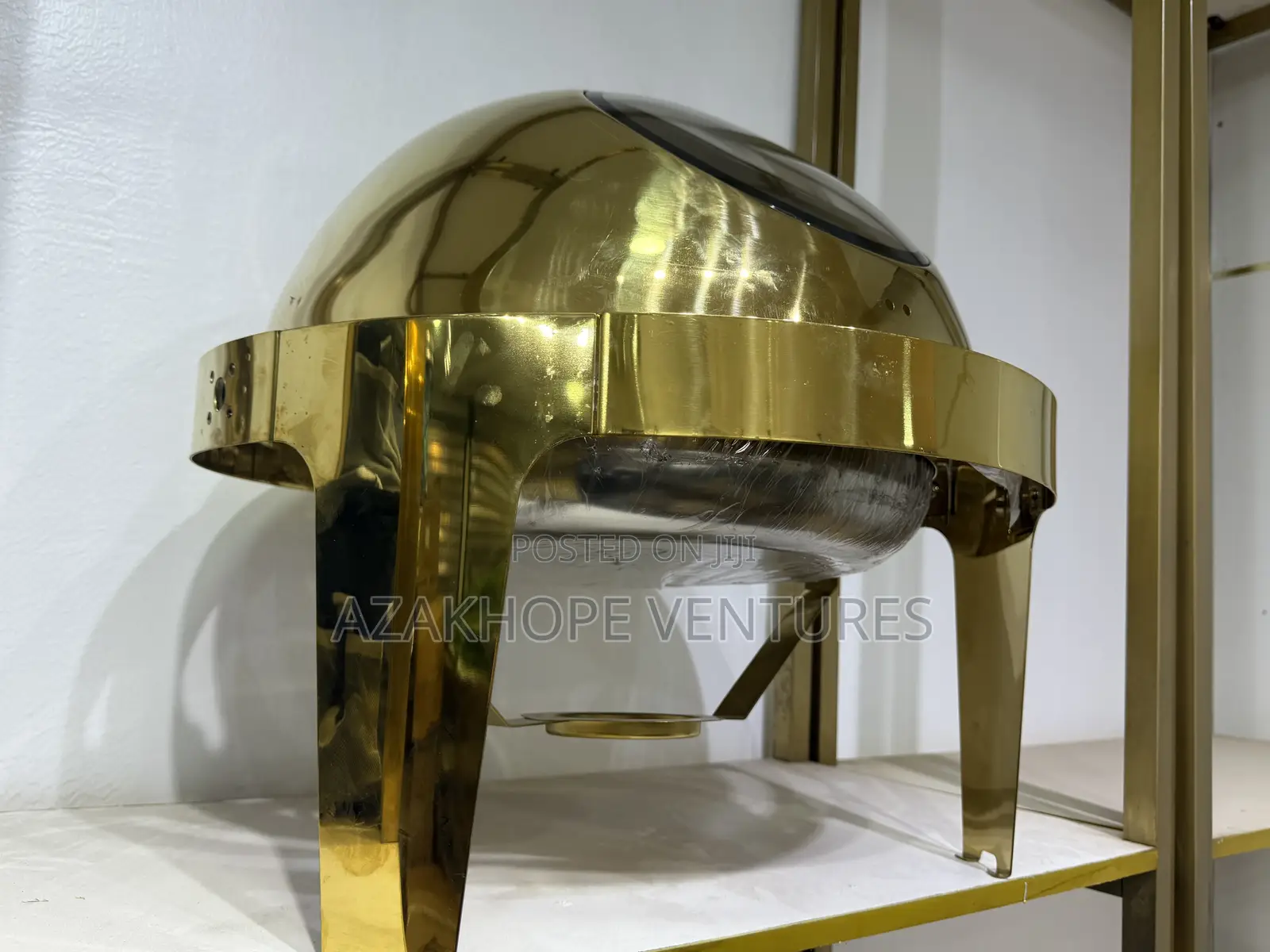 Gold-Finished Round Roll-Top Chafing Dish With Viewing Window