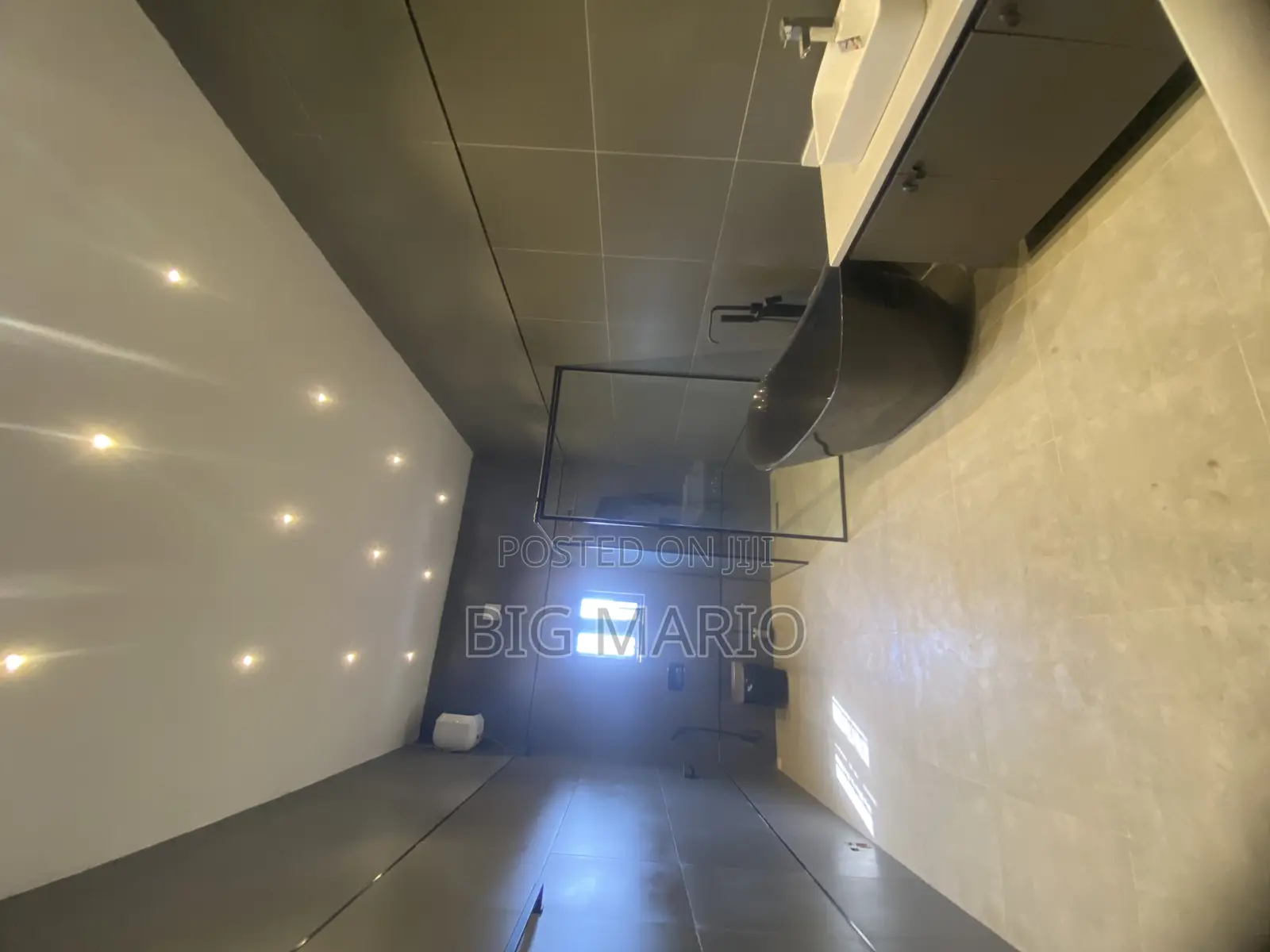 5bdrm Duplex in Guzape Main for sale