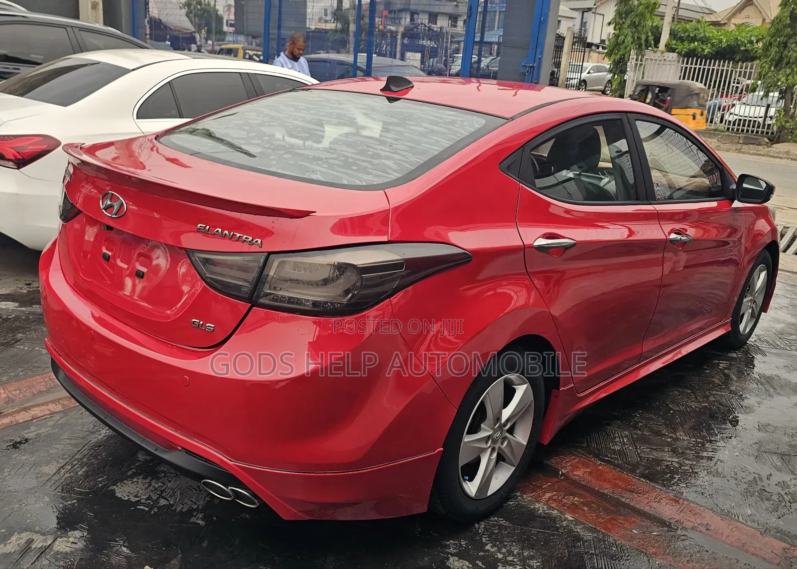 Hyundai Elantra 2015 Red