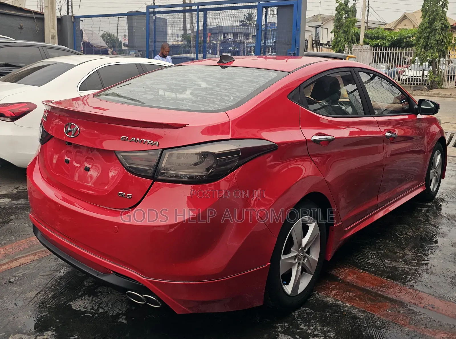 Hyundai Elantra 2015 Red