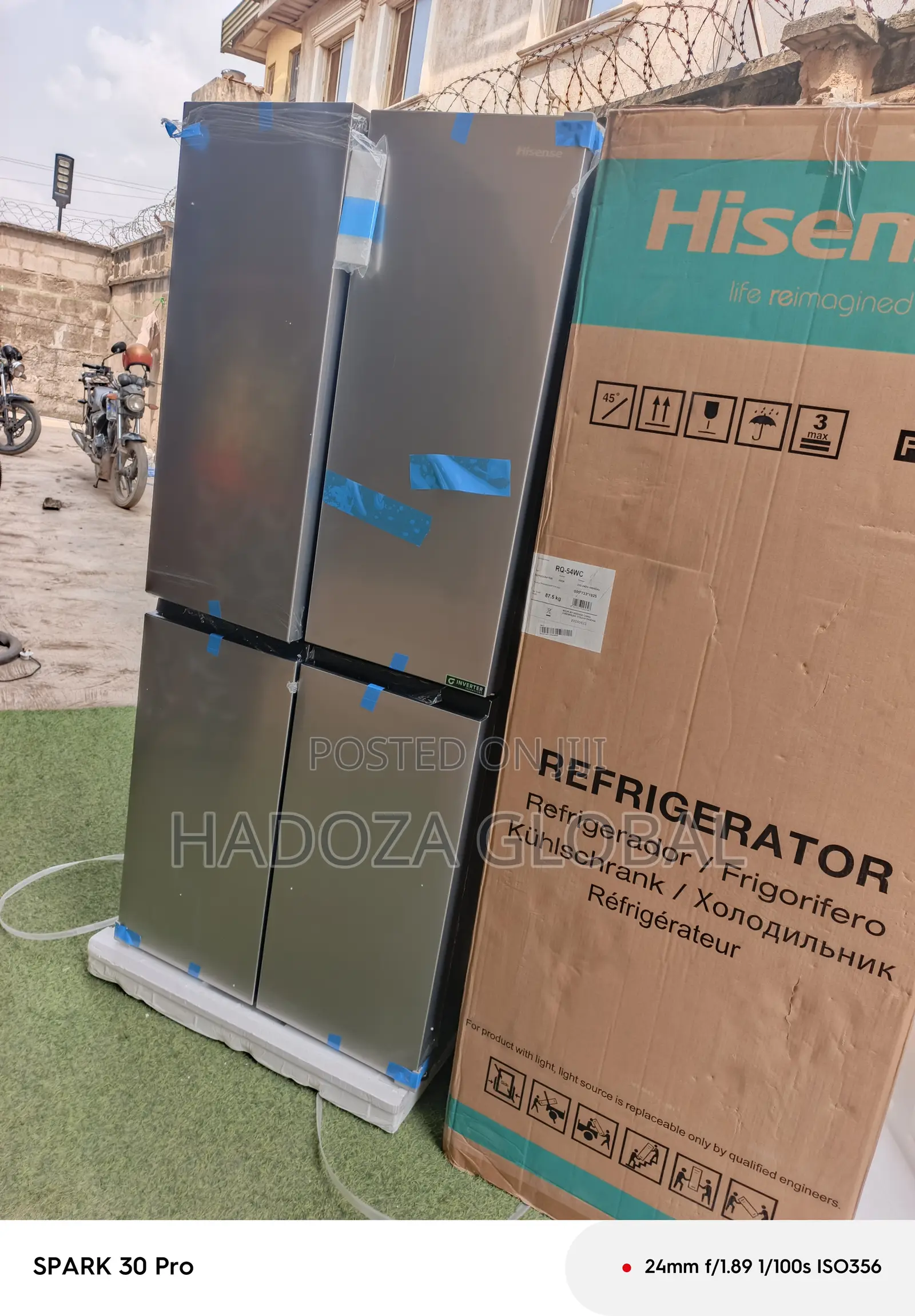 Large Capacity 427l Cross Door Fridge By Hisense