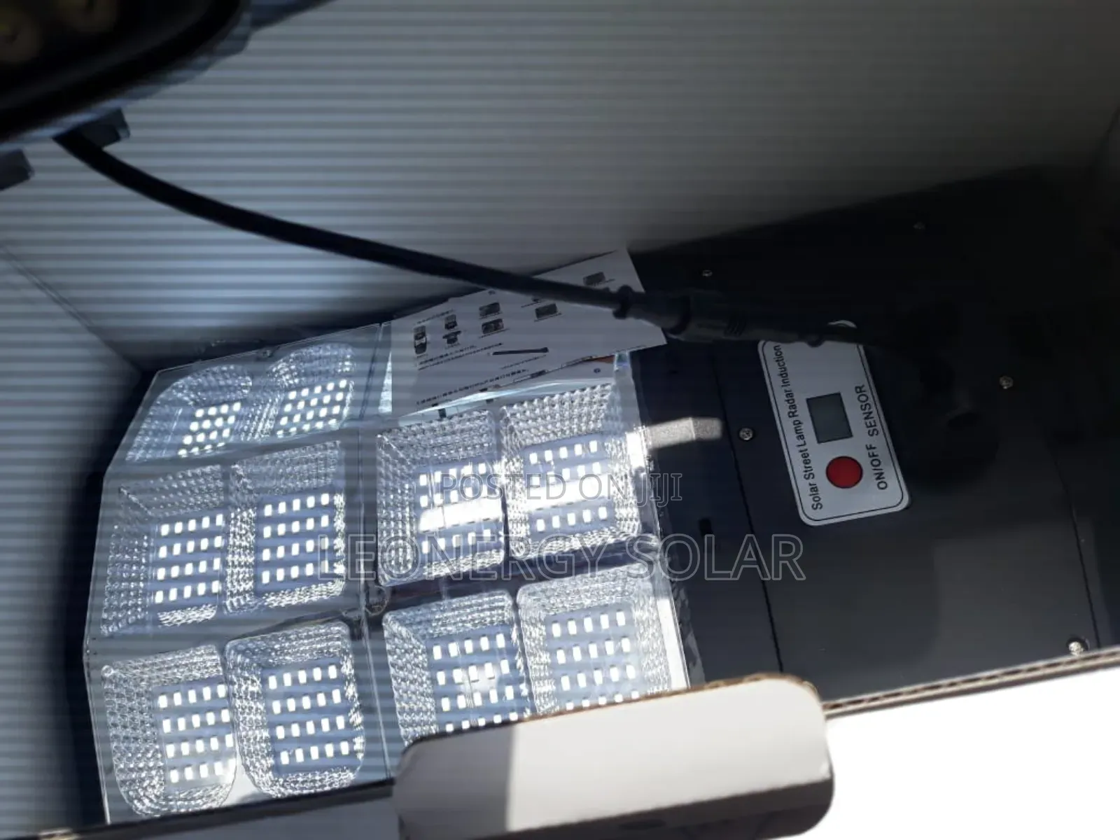 800w Solar Street Light With Triple Lens 4g Solar Camera