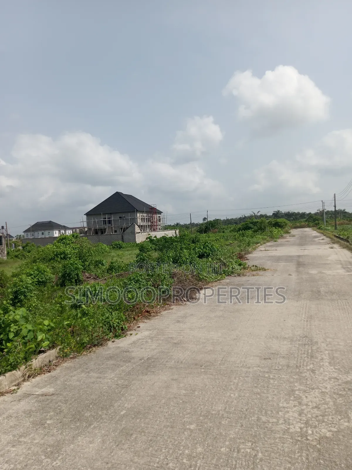 900sqm of Land for Sale Inside Beachwood Estate Malete