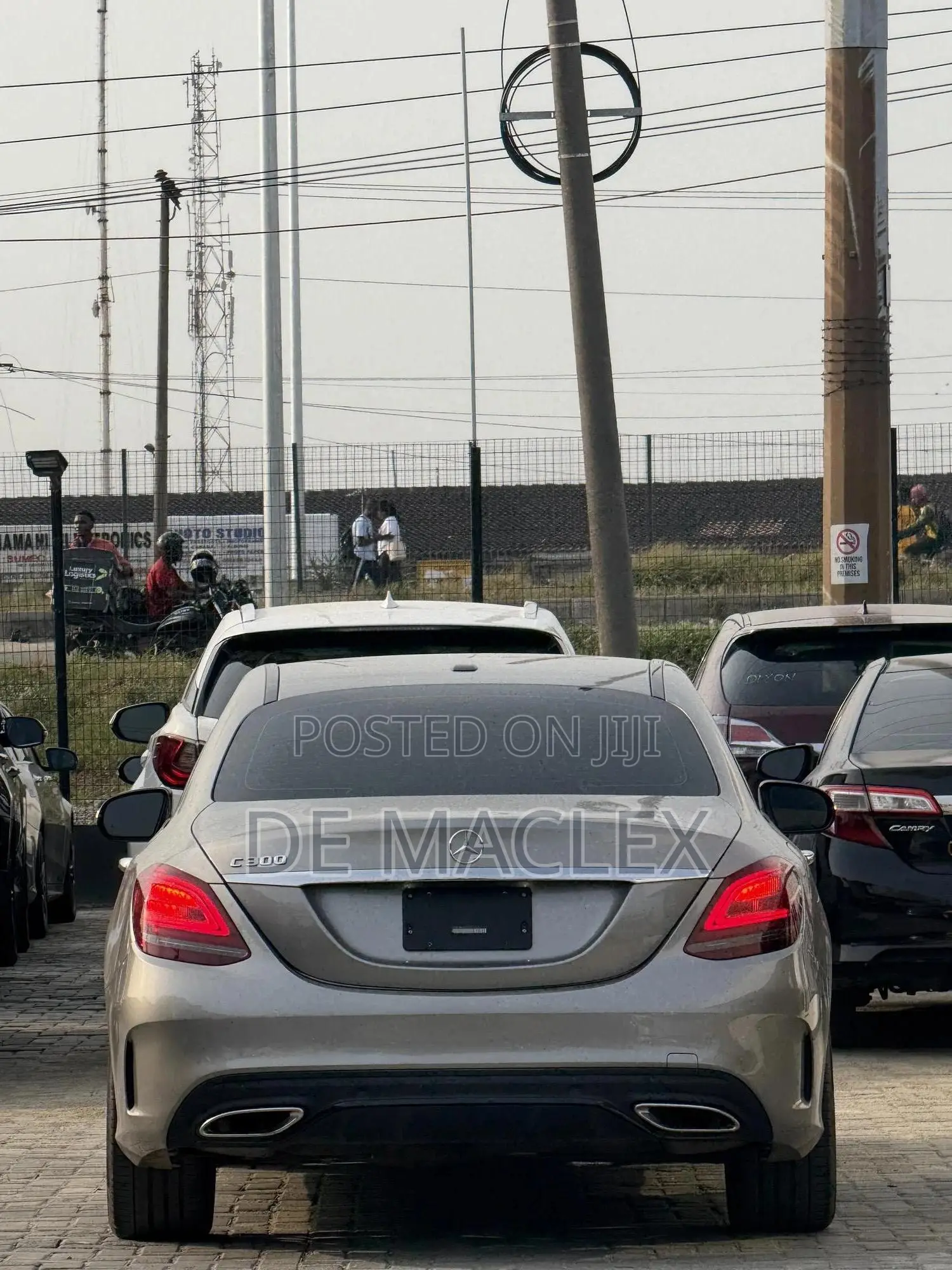 Mercedes-Benz C300 Base C300 AWD 4MATIC Sedan 2019 Gold