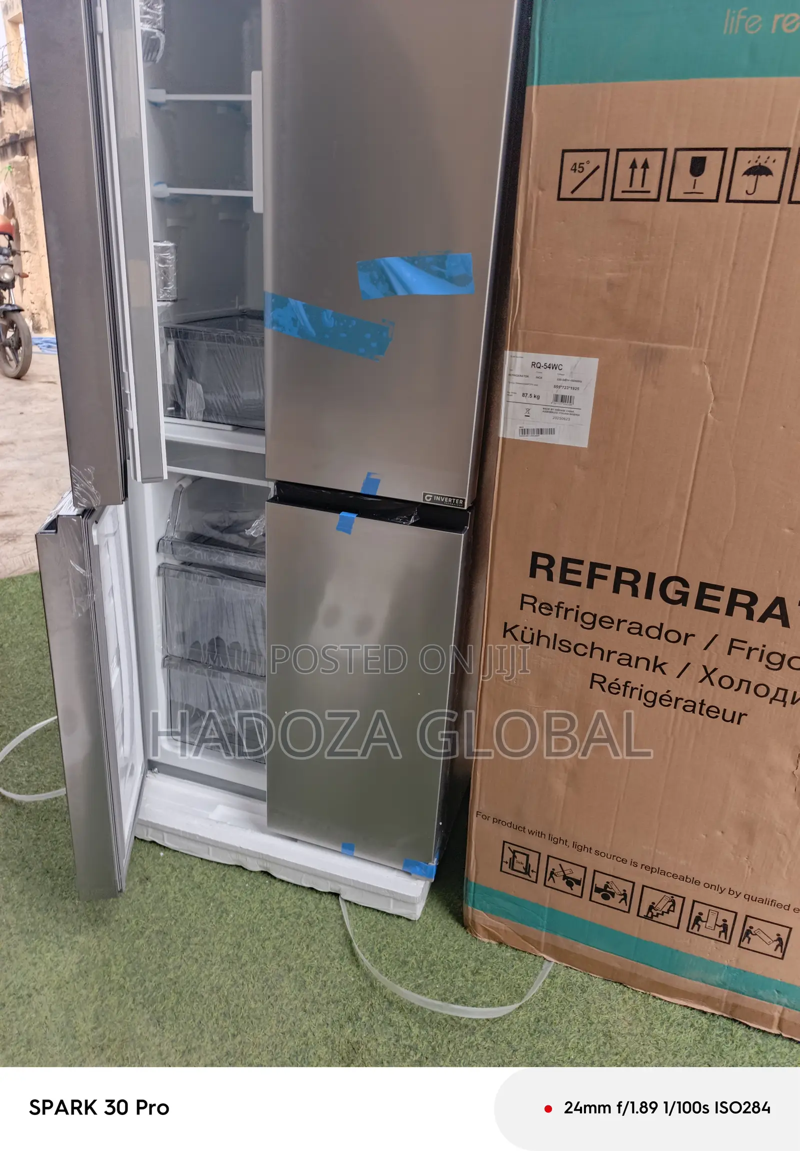 Hisense Cross Door Fridge Freezer 427l Capacity