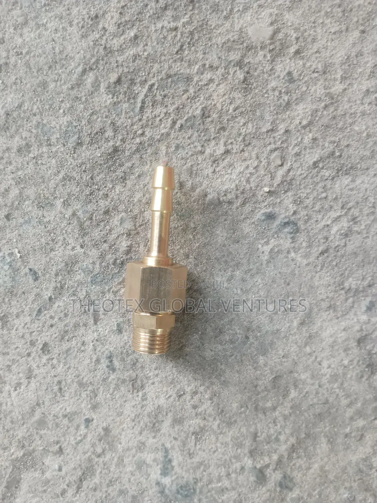 1/4" End to Screw With Nipple (Deadman Nipple)