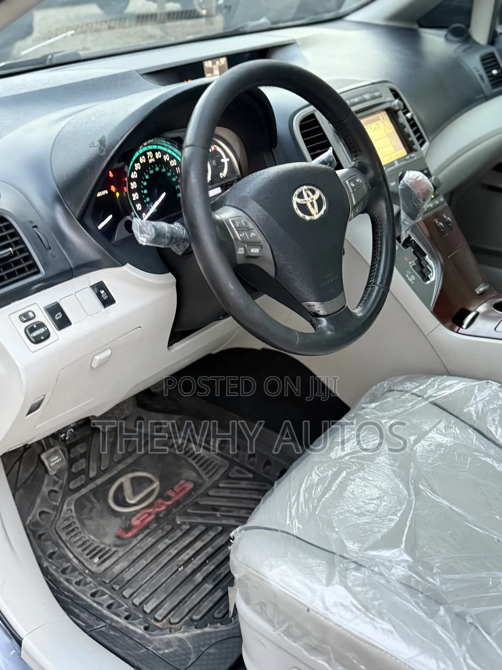 Toyota Venza V6 AWD 2010 Gray