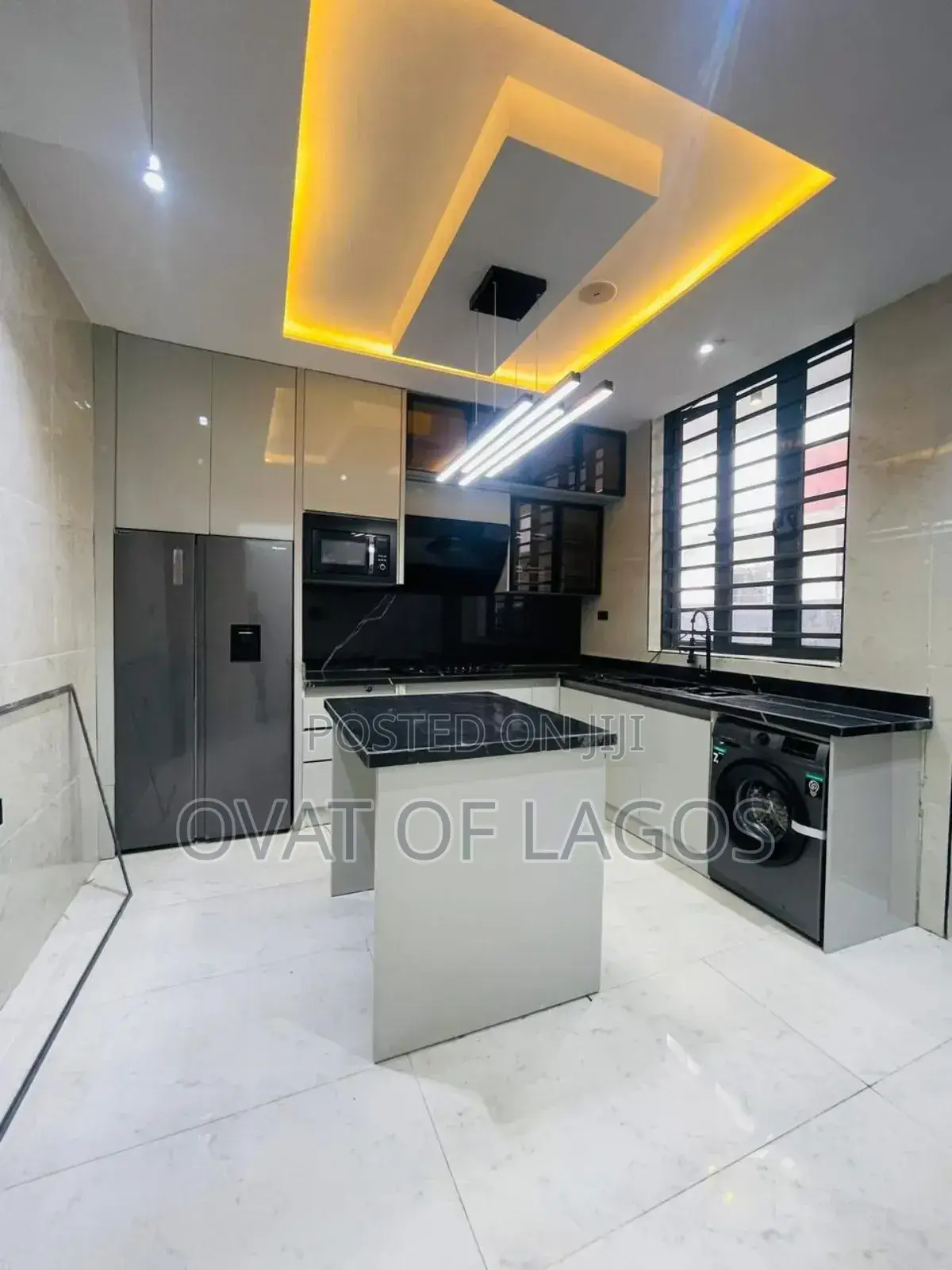 5bdrm Duplex in Lekki Phase 1 for rent
