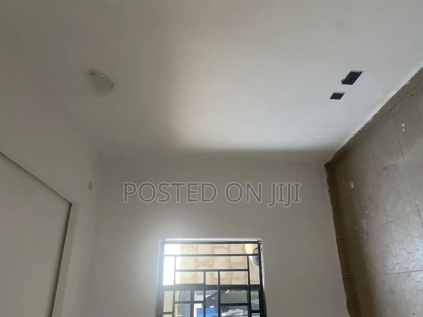 Studio Apartment in Gra, Sabon Lugbe for rent