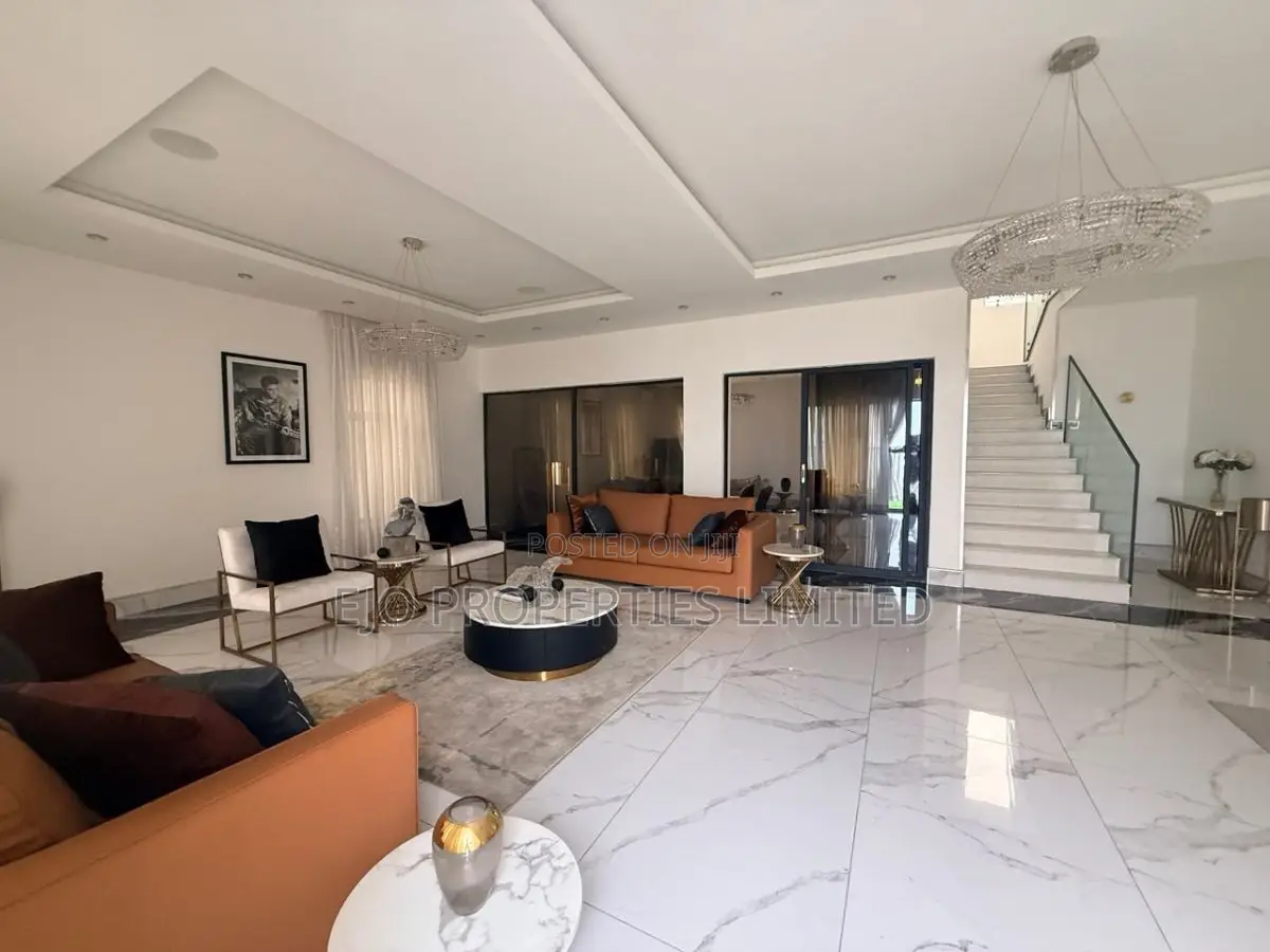 Furnished 5bdrm Mansion in Banana Island for sale