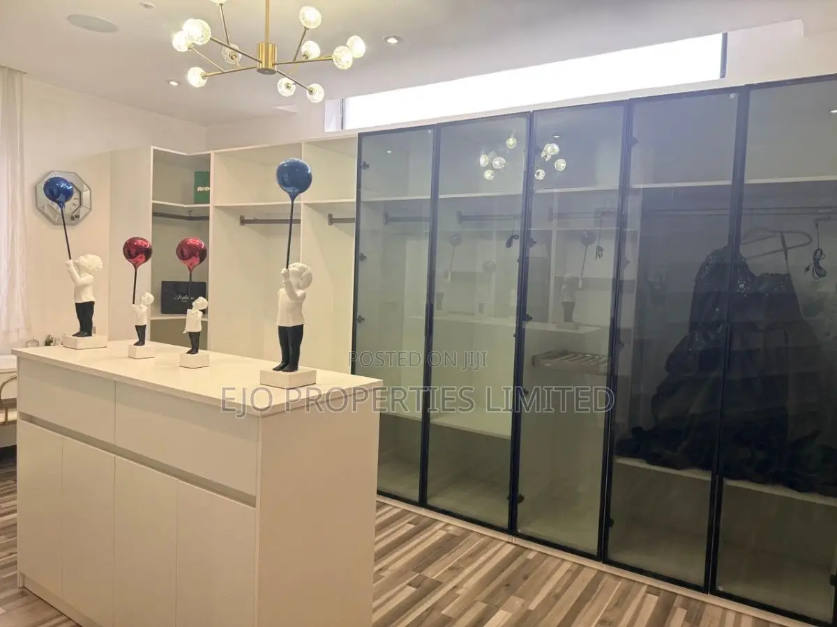 Furnished 5bdrm Mansion in Banana Island for sale