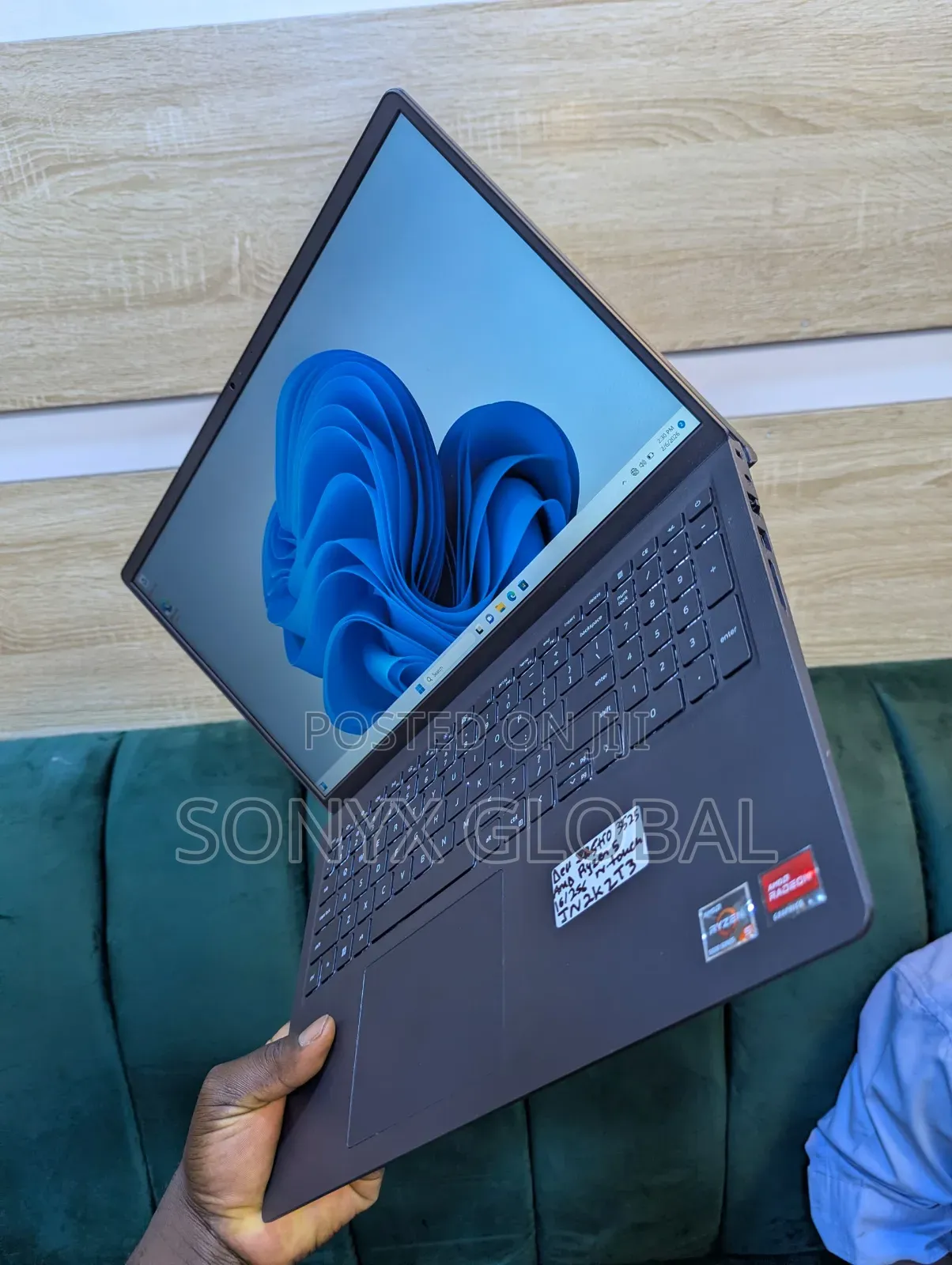 Laptop Dell Vostro 3520 16GB Intel Core I7 SSD 512GB