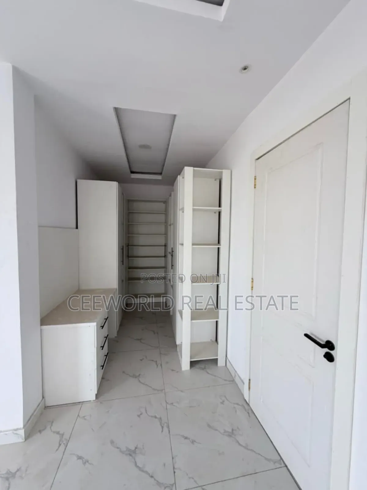 5bdrm Duplex in Kolapo Ishola Gra, Akobo for sale