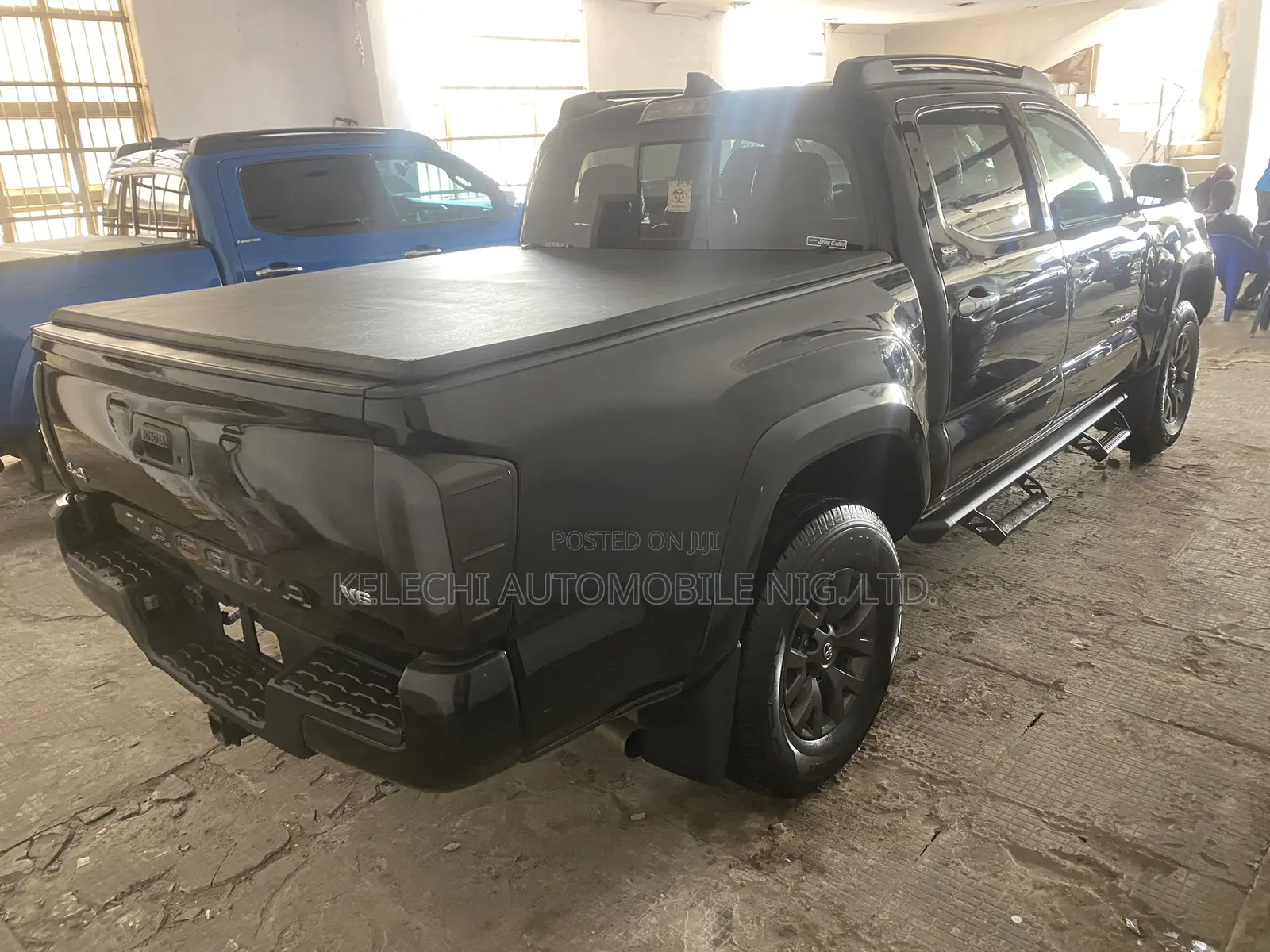 Toyota Tacoma Limited Double Cab 5' Bed V6 AT 2023 Black