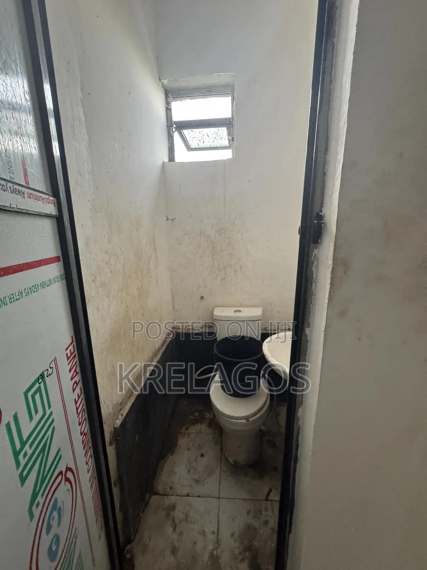 Shop Space for Sale in Ajah