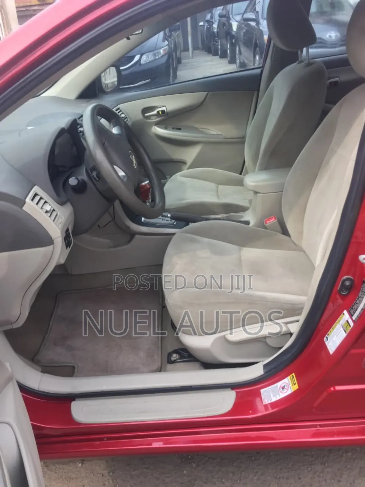 Toyota Corolla LE 4dr Sedan (1.8L 4cyl 4A) 2011 Red