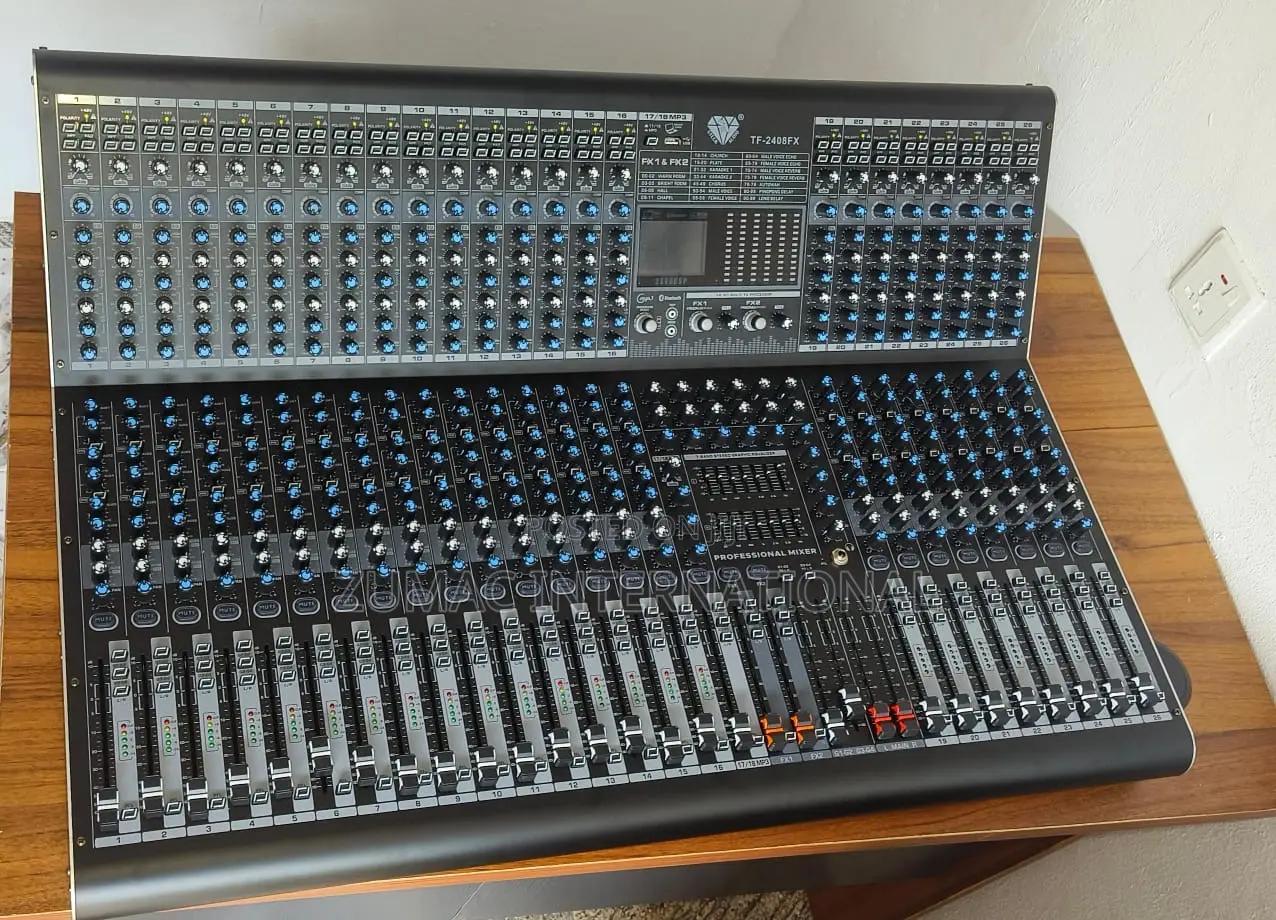 26 Channels Steck Audio Mixer