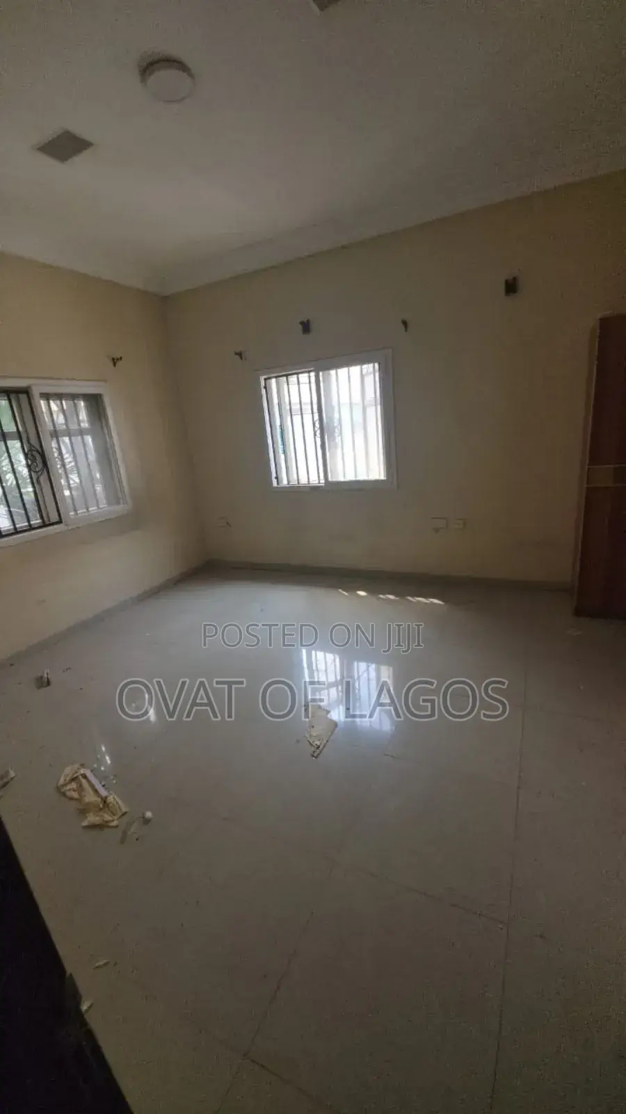 5bdrm House in Lekki Phase 1 for rent