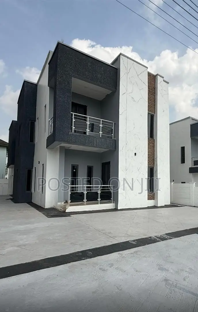 Furnished 4bdrm Duplex in Lere Adigun, Basorun for rent