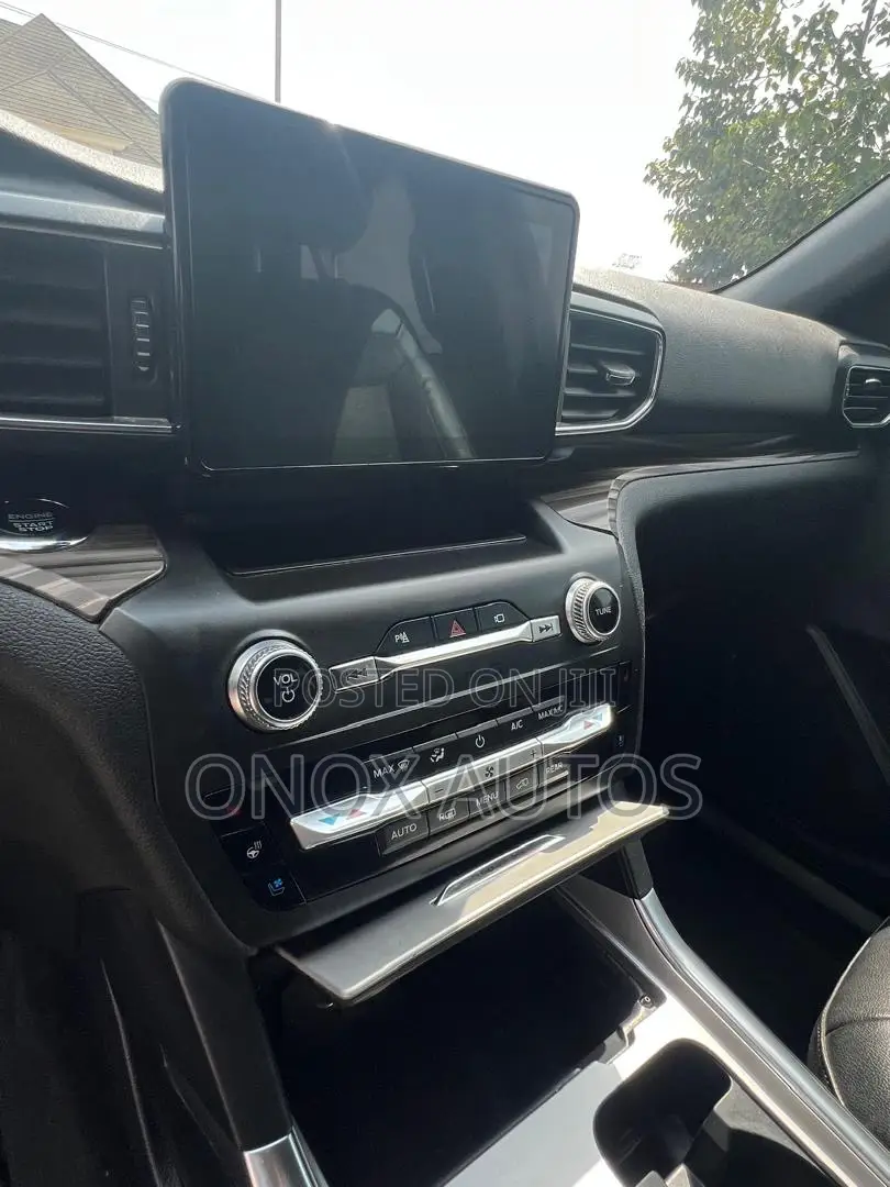 Ford Explorer Limited 4x4 2020 Black