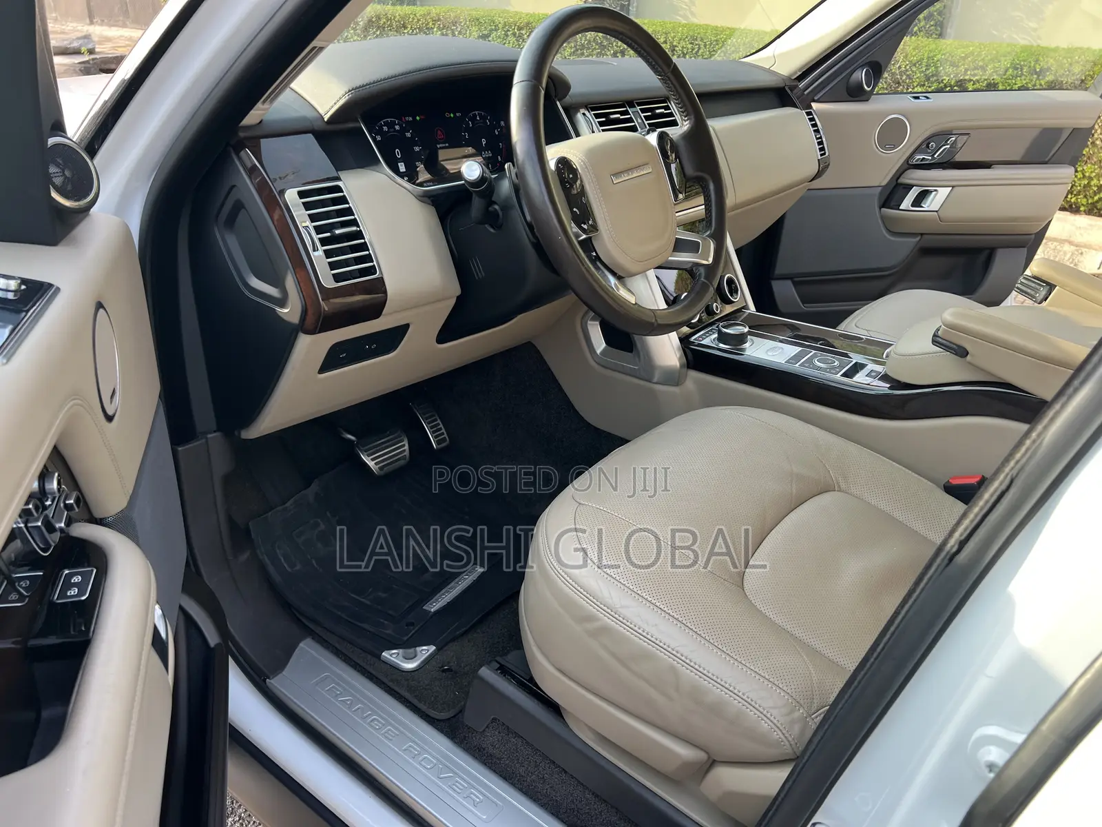 Land Rover Range Rover Vogue 2021 Off white