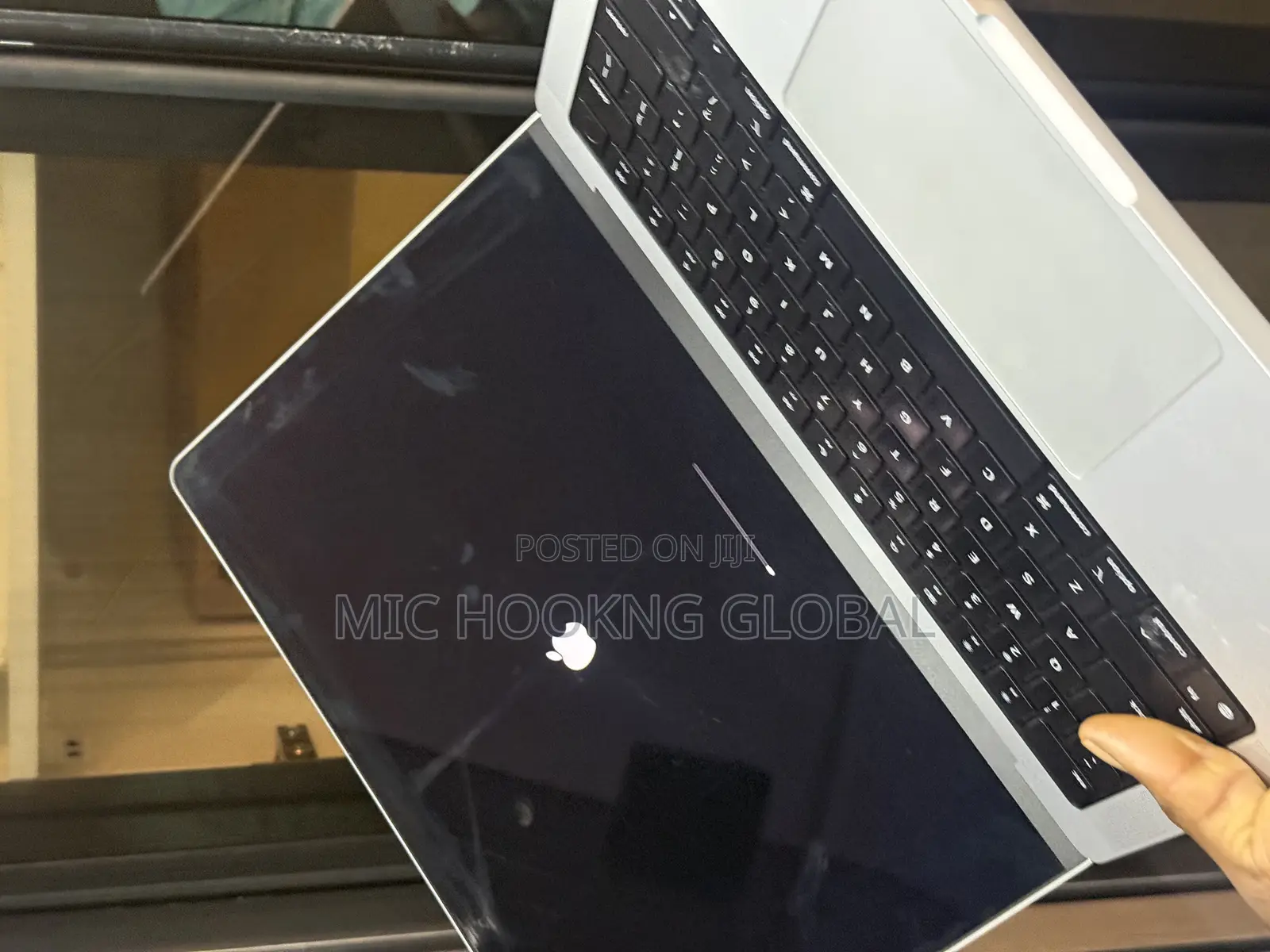 Laptop Apple MacBook Pro 2023 M2 Pro 14-Inch 16GB Apple M2 SSD 512GB