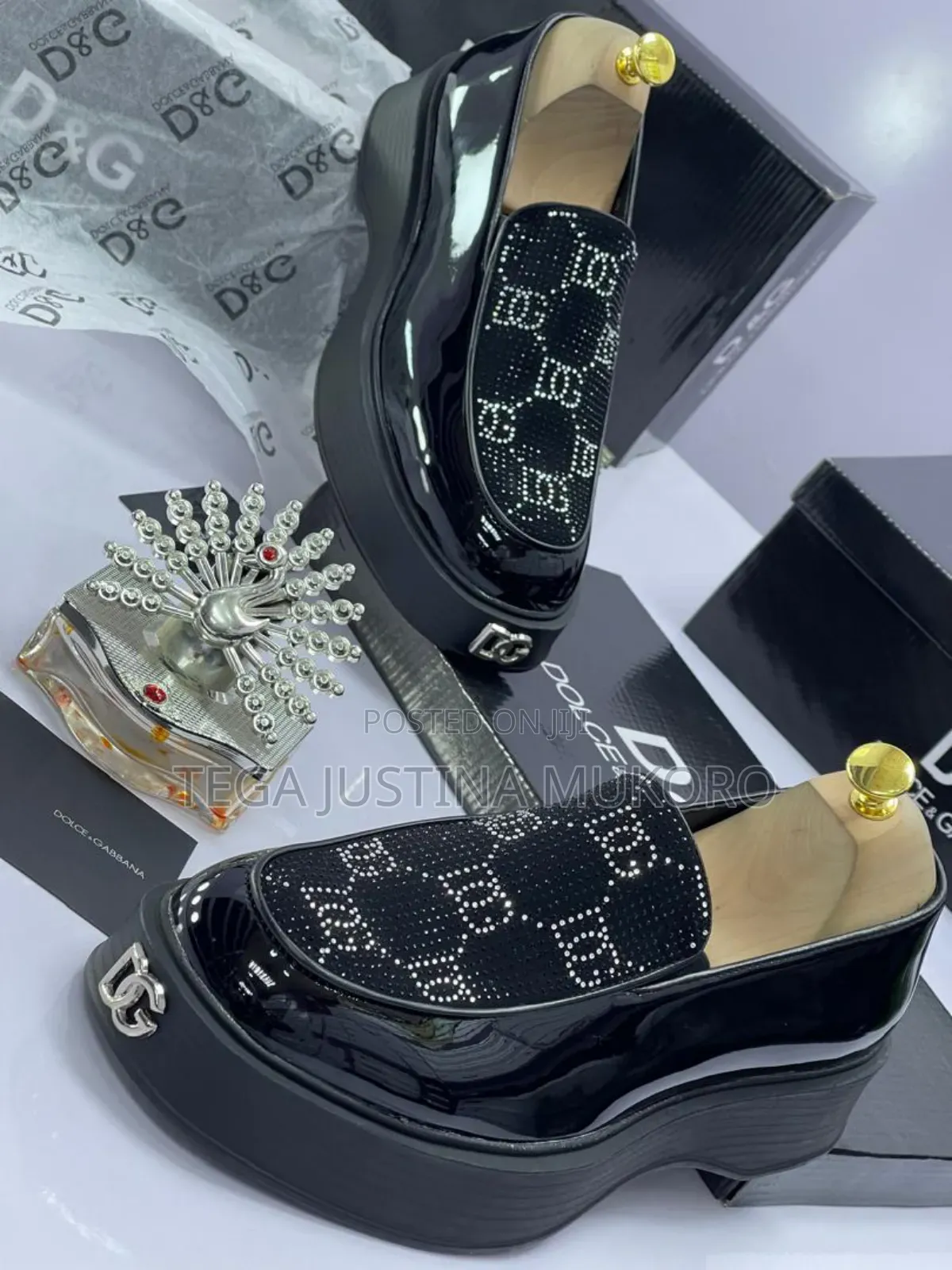 Latest Design Men's Studded Dolce and Gabbana Flat Shoes