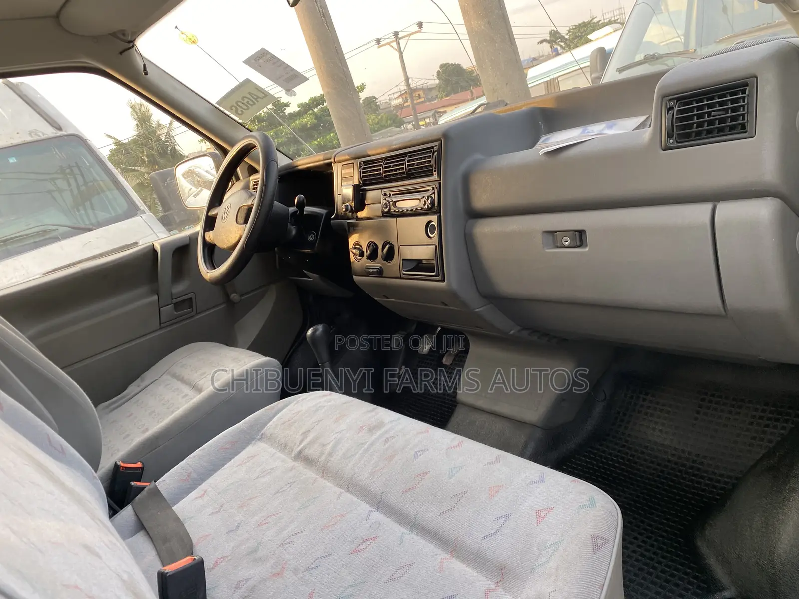 Volkswagen Transporter 2004 White