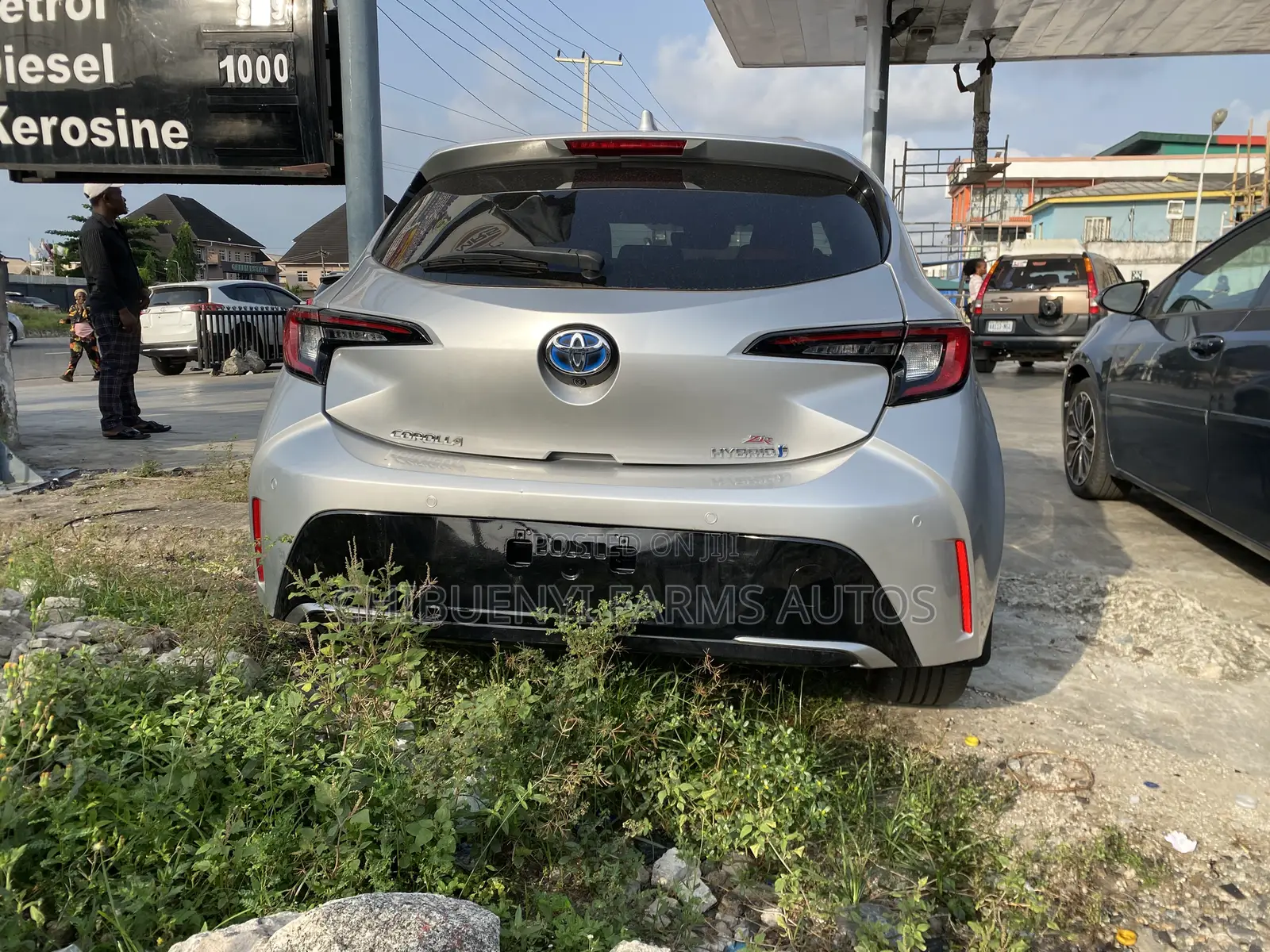 Toyota Corolla Hybrid 2024 Silver