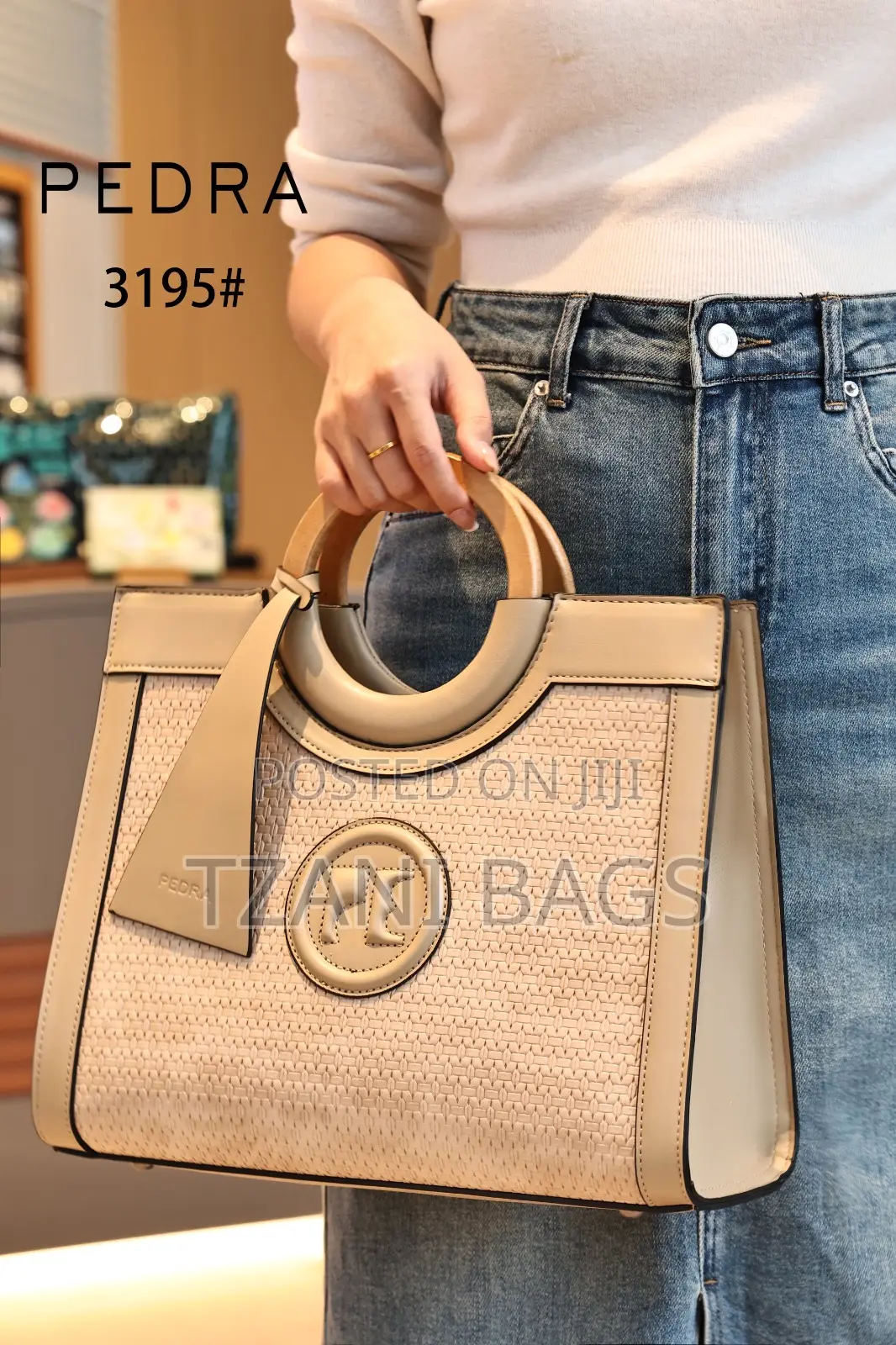 Pedra Wooden-Handle Handbag