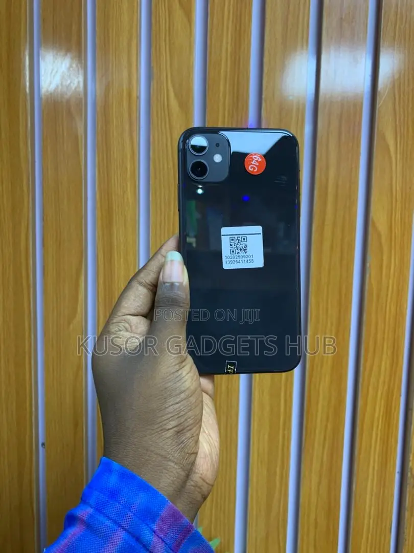 Apple iPhone 11 64 GB Black