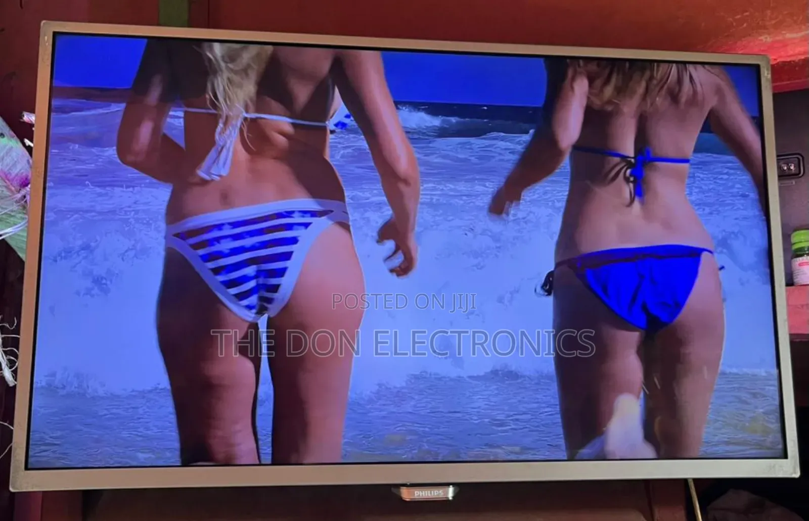 32 Inch Full Smart Philip Tv With Ambient Light and Free Netflix