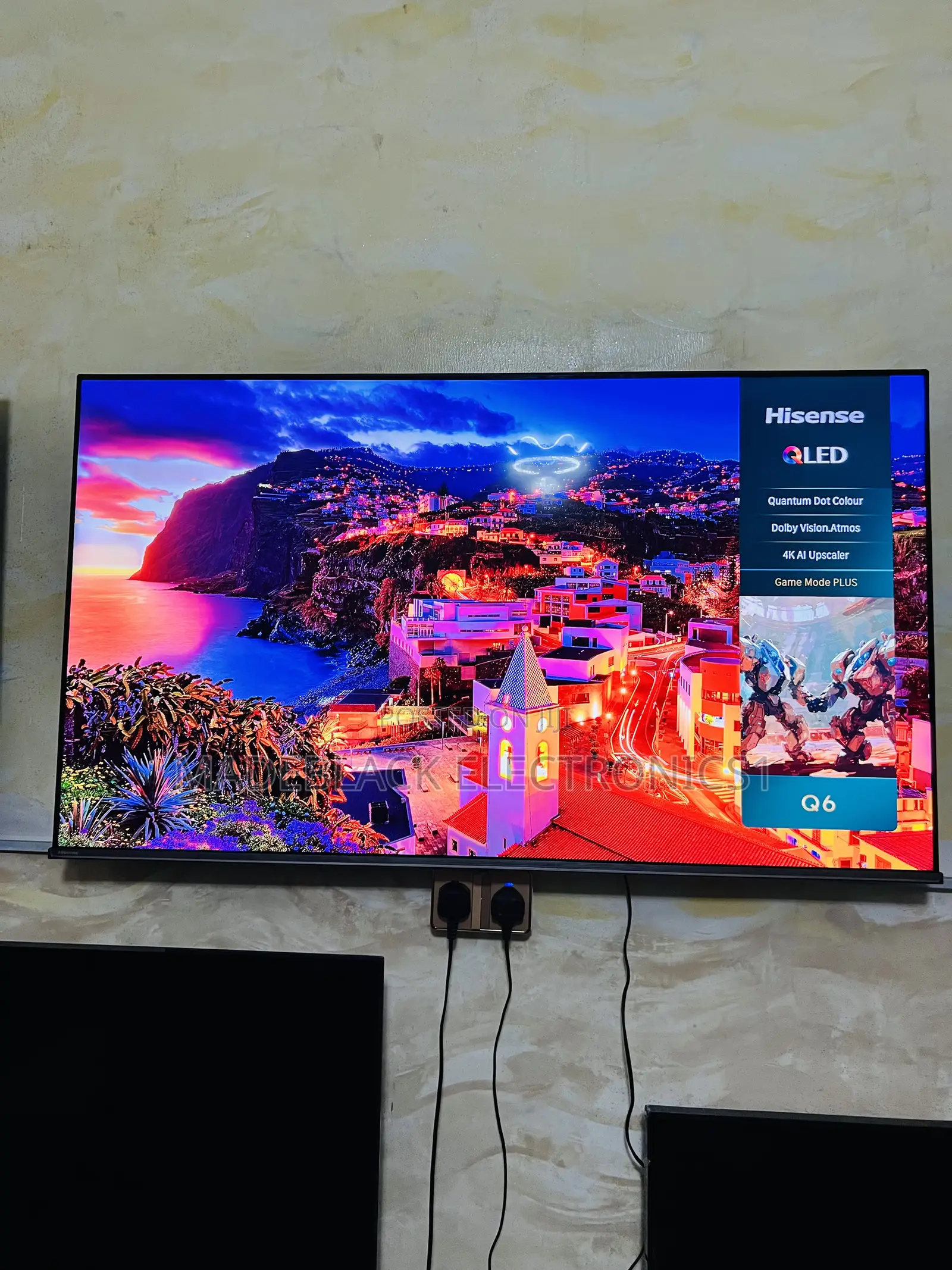 Hisense Qled Smart Tv 55inch.