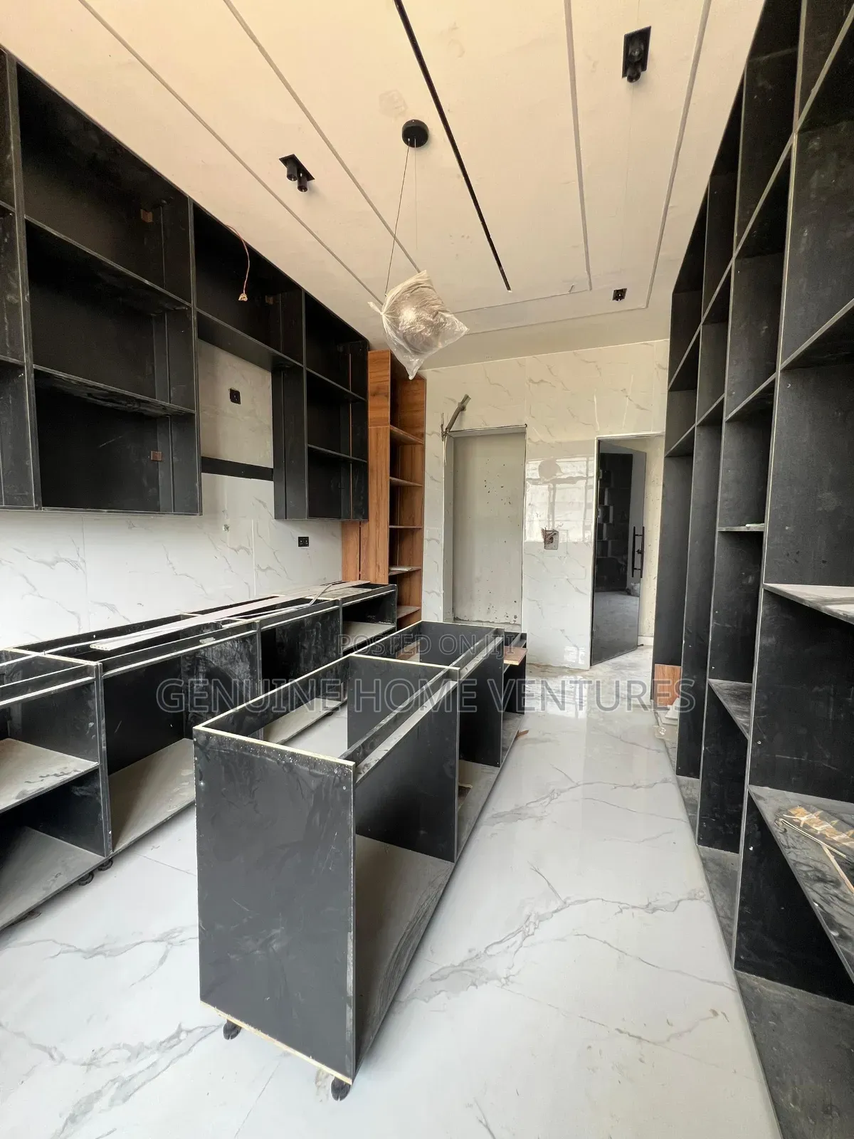 4bdrm Duplex in Lekki Phase 1 for sale